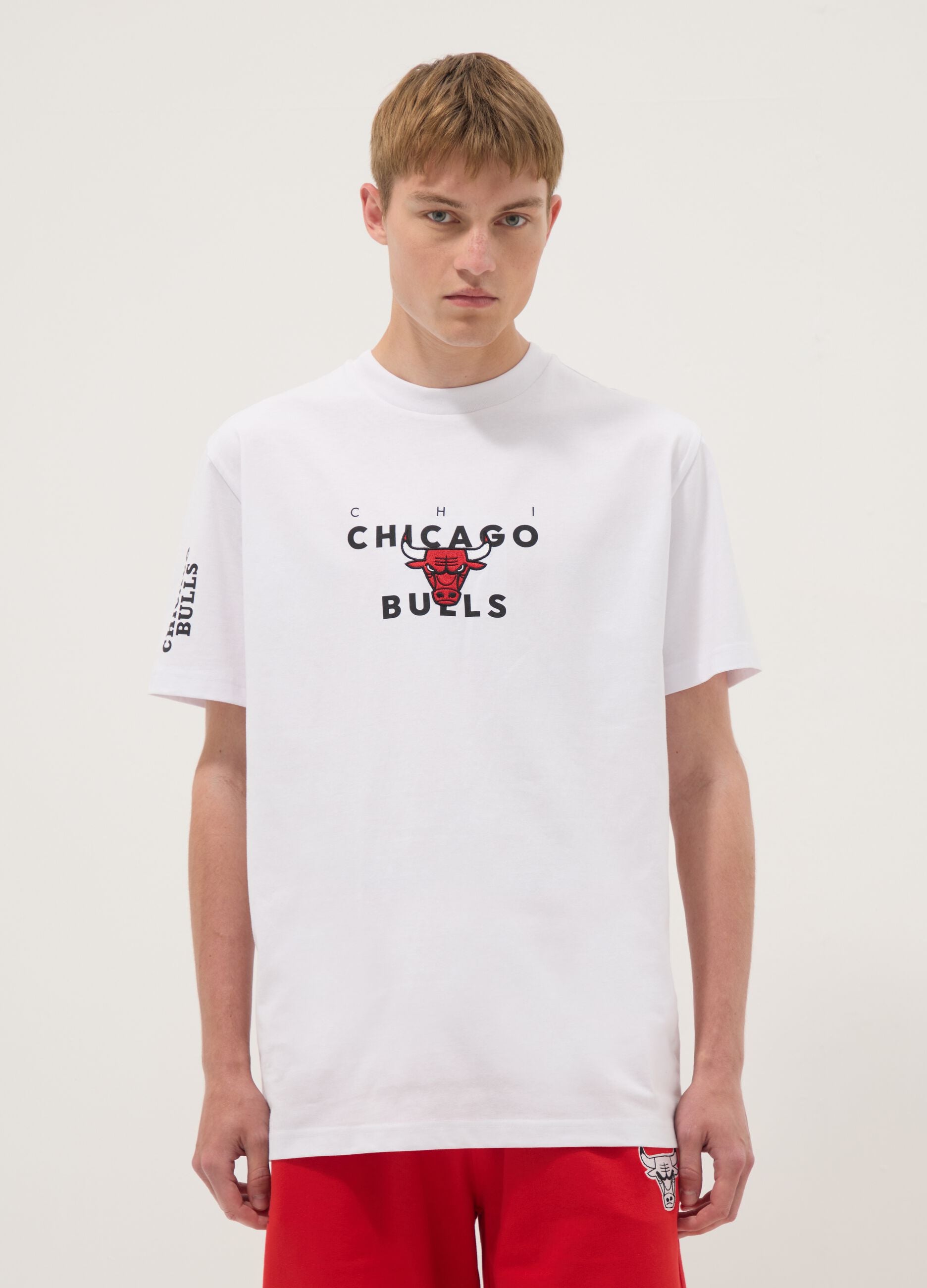 White pure cotton T-shirt with front print, oversized fit