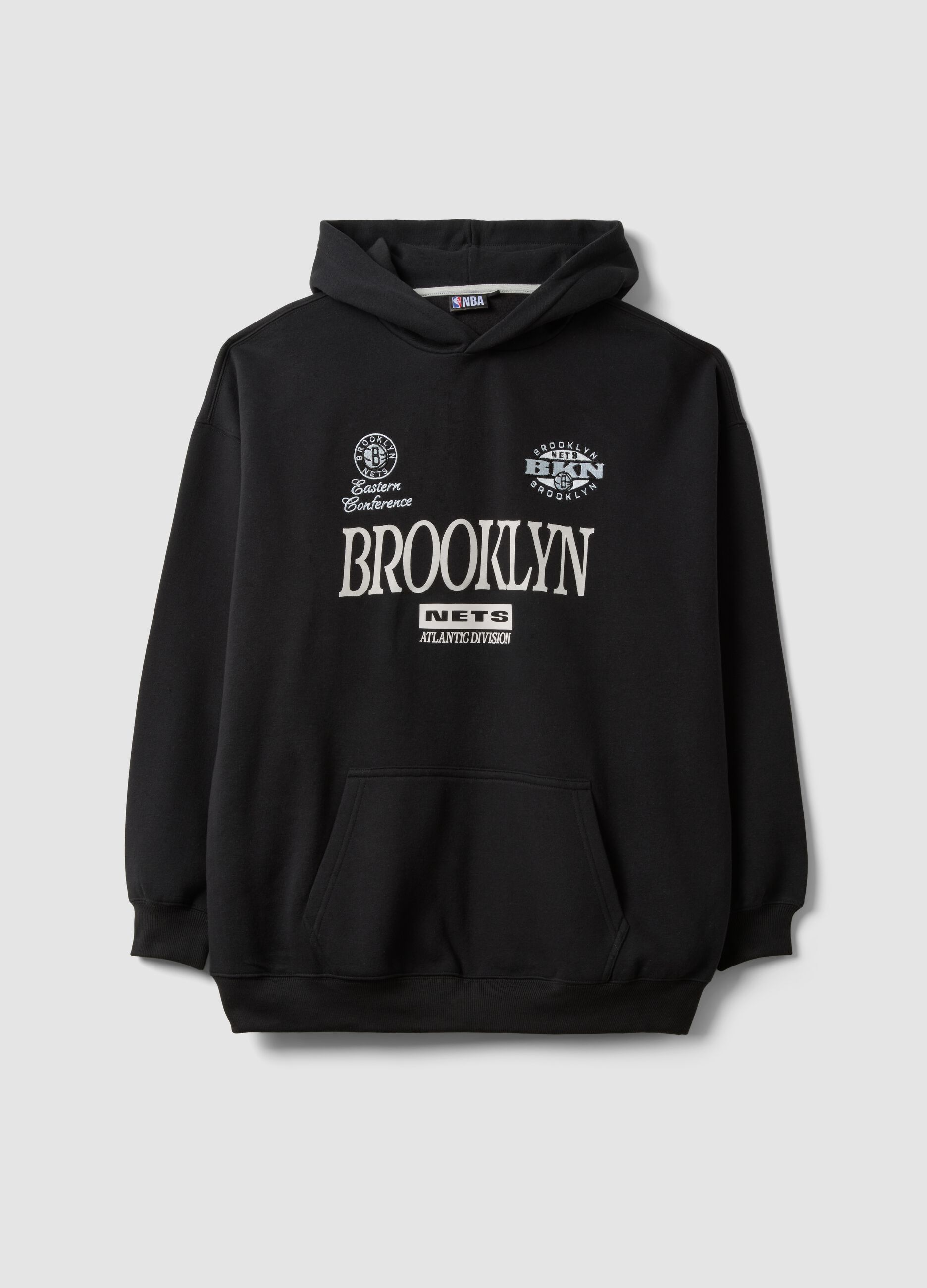 Sweat com capuz preta em mistura de algod&atilde;o com estampado Brooklyn Nets