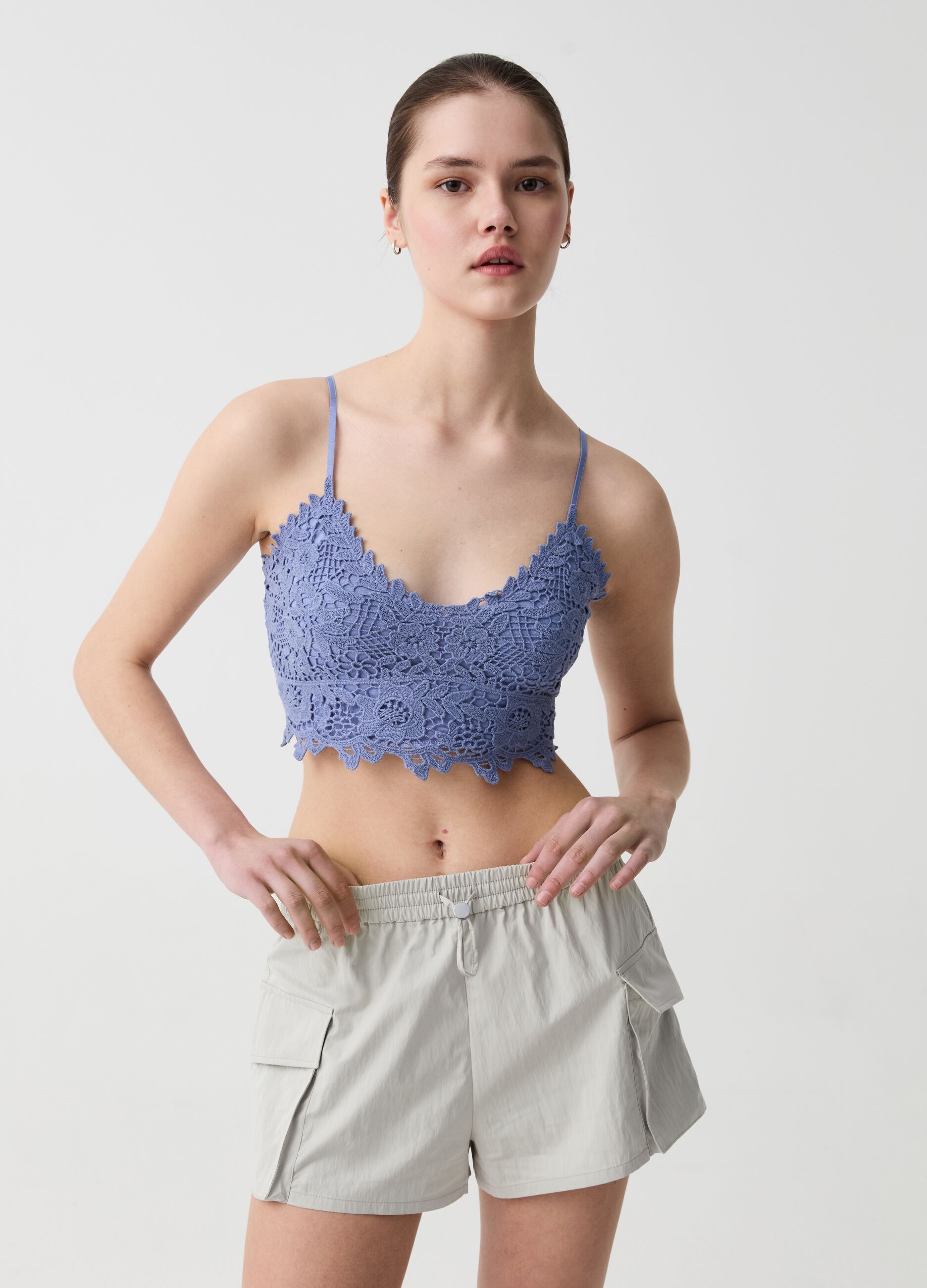 Crop top with embroidered front