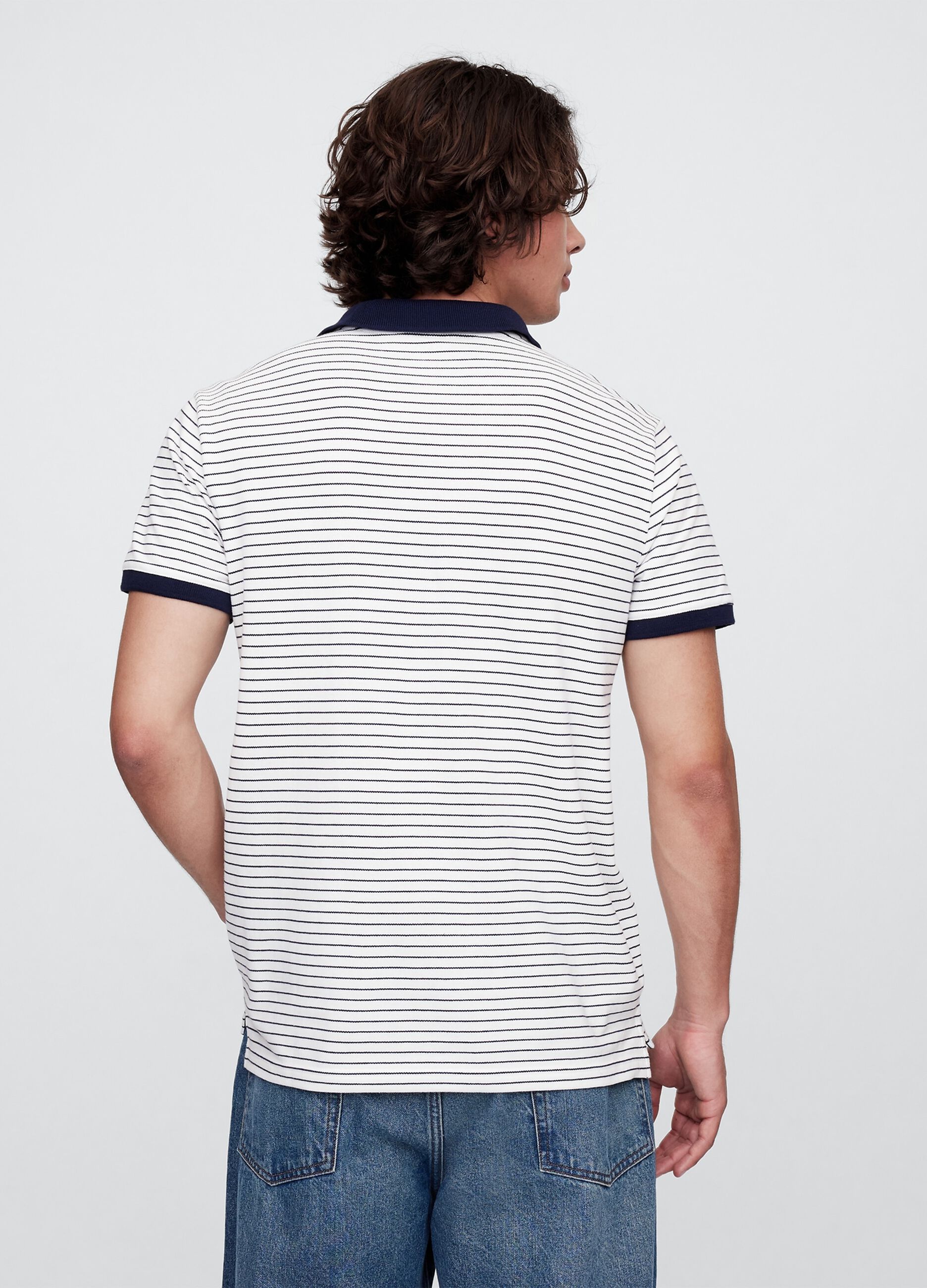 &Pi;ό&lambda;&omicron; &mu;&epsilon; &rho;ί&gamma;&epsilon;&sigmaf;