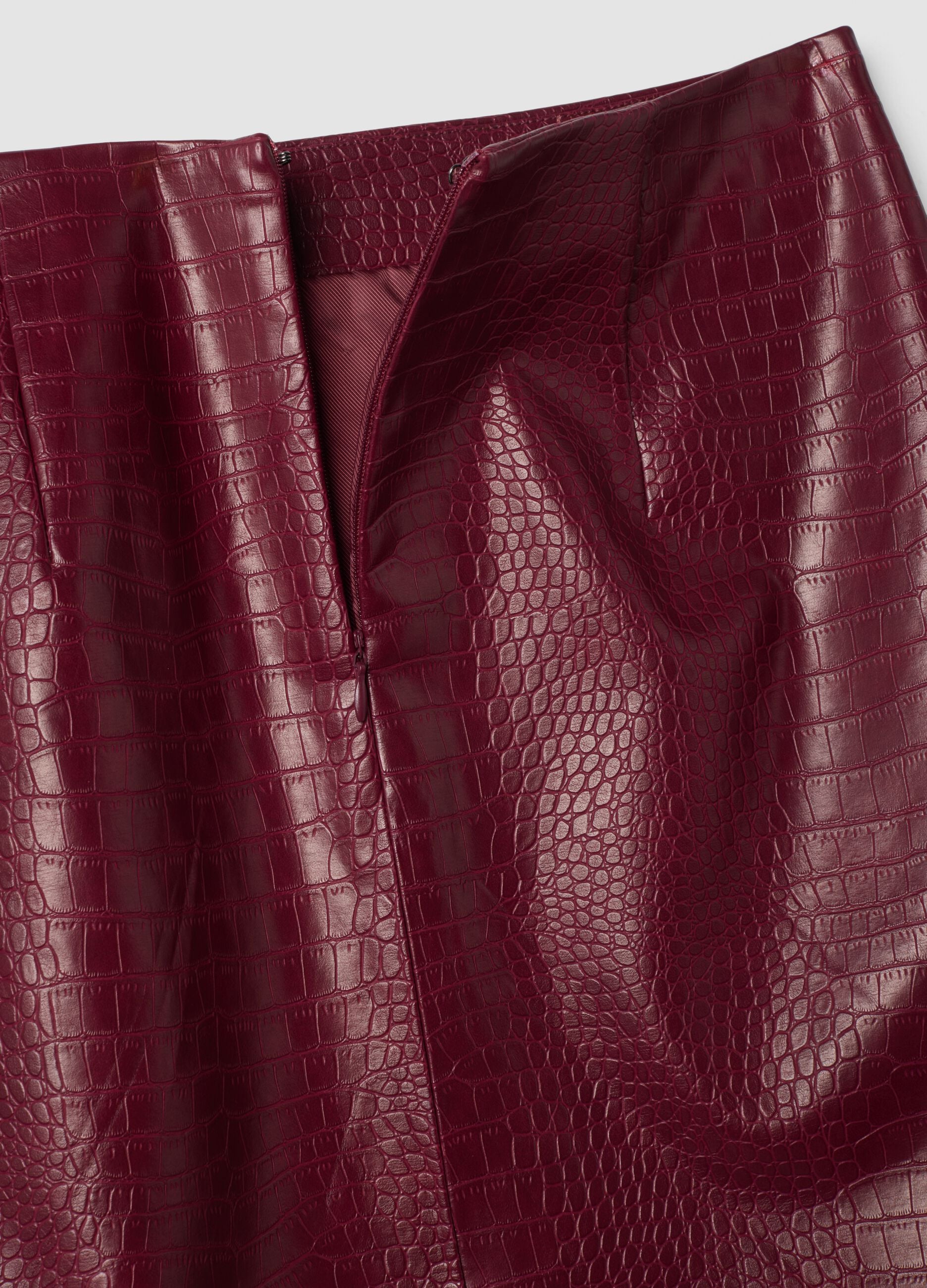 Red midi skirt in pure viscose with embossed print