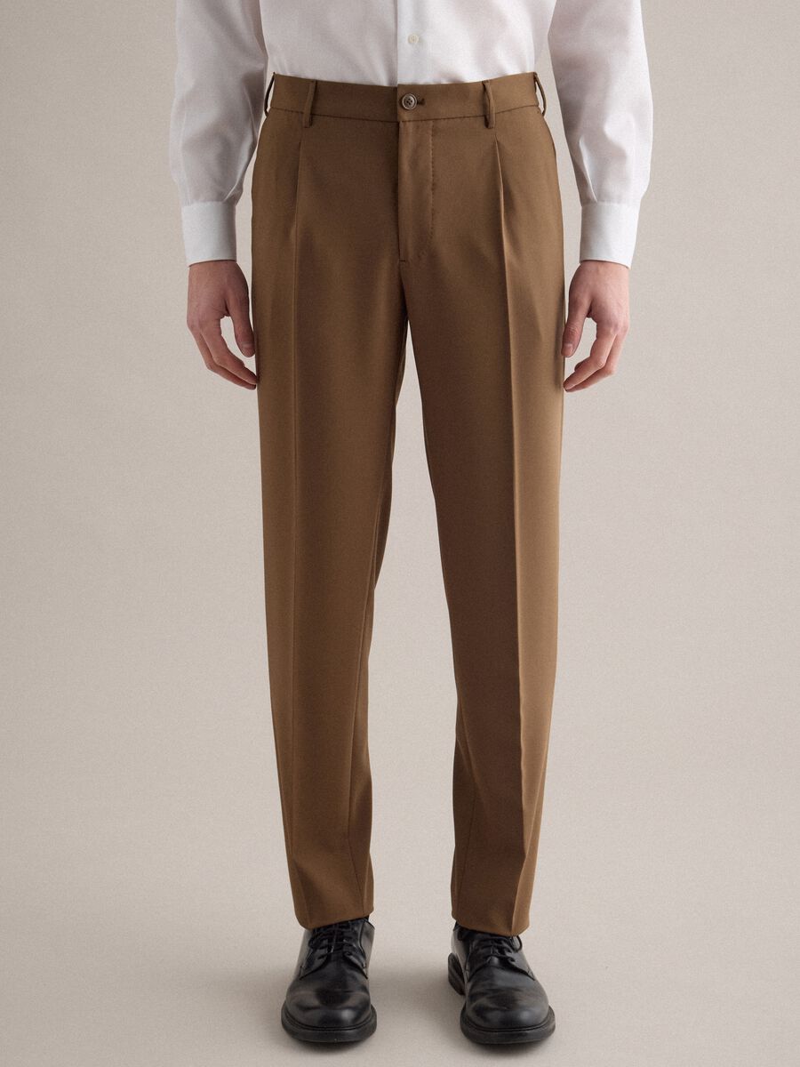 Brown slim fit elegant trousers with elastic waistband_1