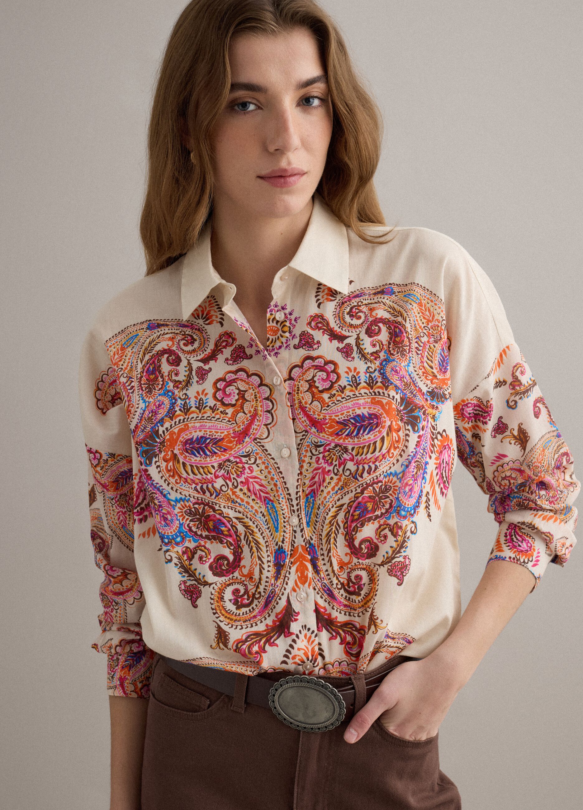 Camisa multicolor de manga curta em algod&atilde;o puro