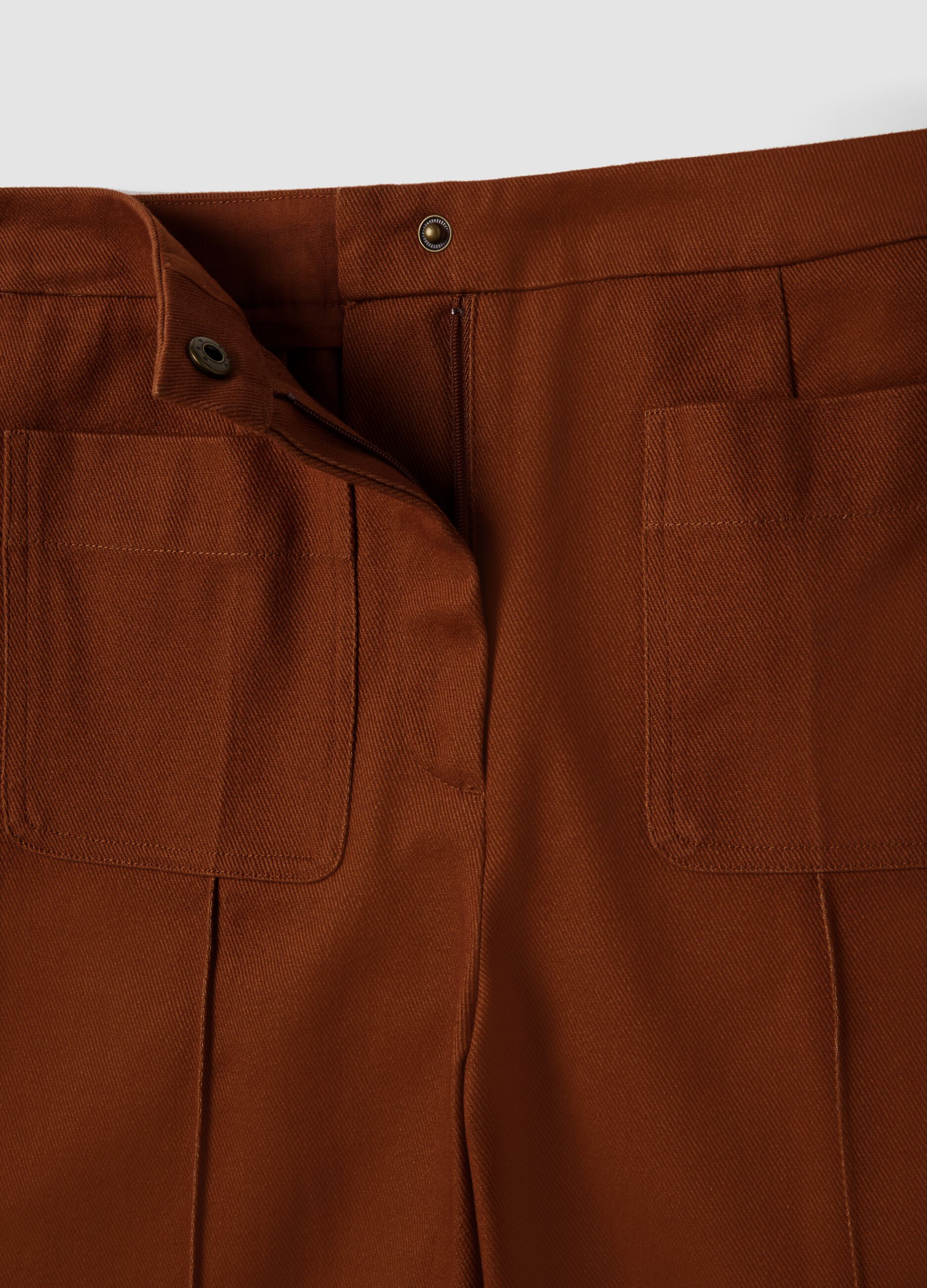 Smeđe hlače od čistog pamuka