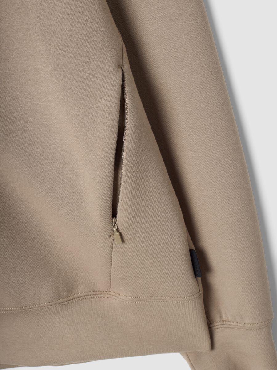 Beige full-zip with stretchy fabric collar, Easy Dry, regular fit_5