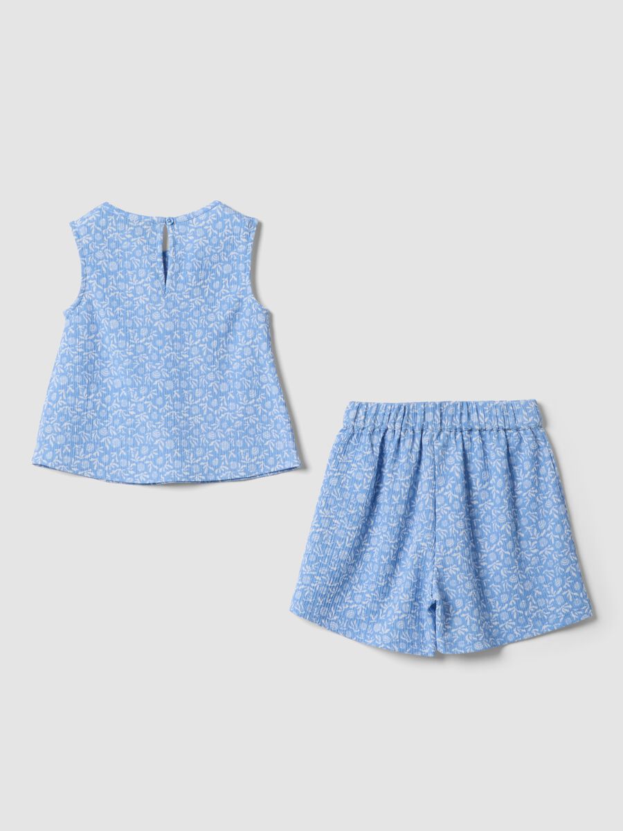 Conjunto azul em tecido el&aacute;stico com top sem mangas e cal&ccedil;&otilde;es_1