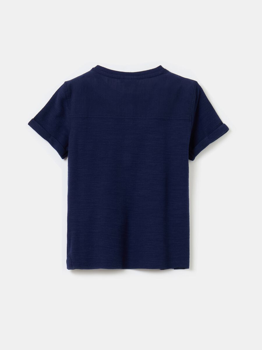 Camiseta de algodón texturizado con bolsillo_1