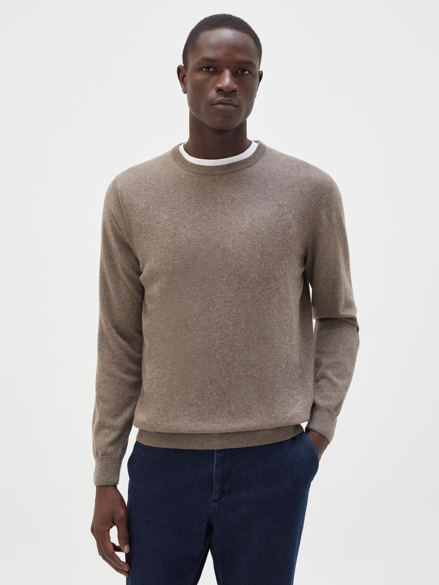 Round neck pullover in viscose and cashmere wool_0
