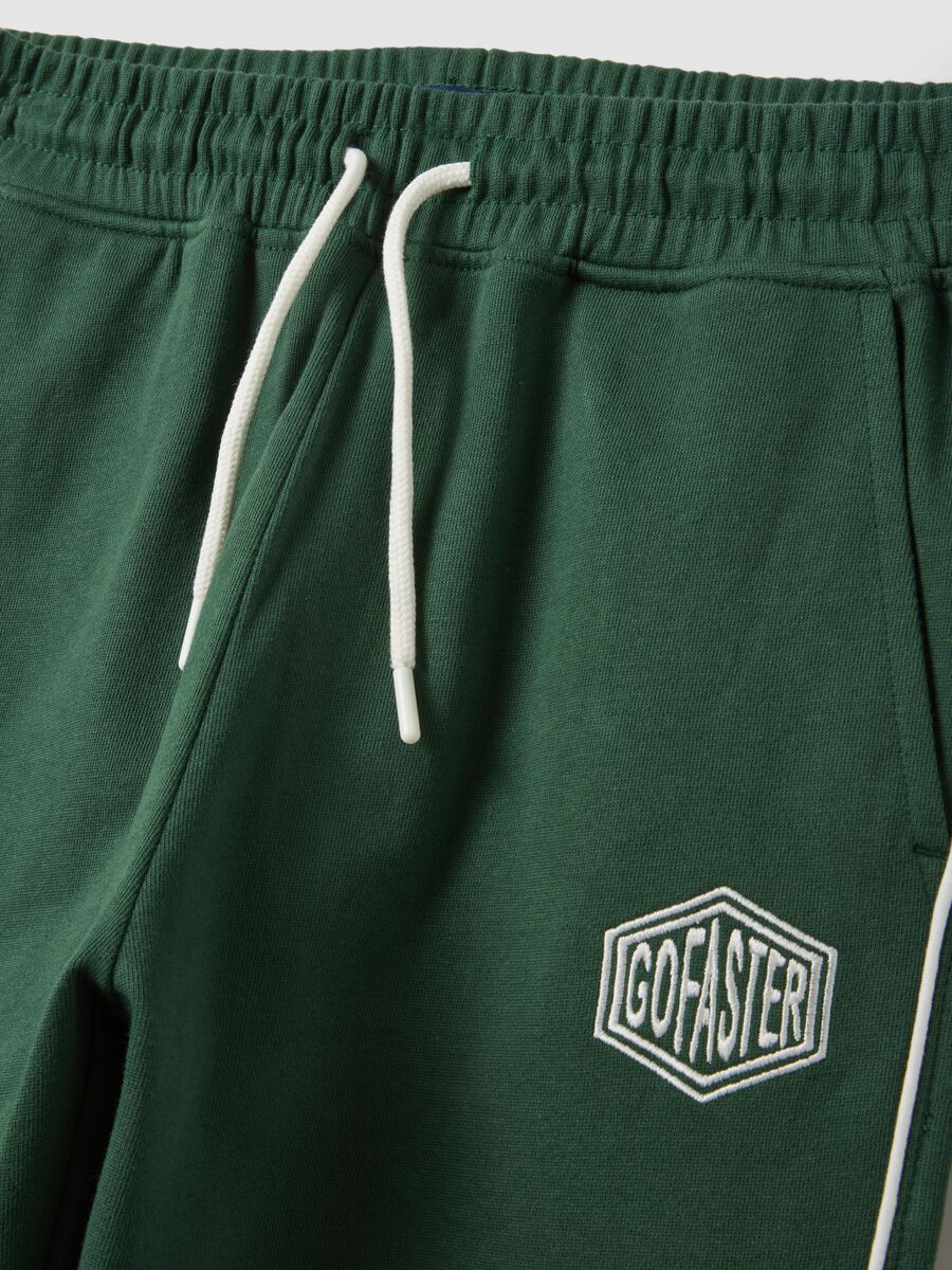 Pantaloni jogger verdi in puro cotone con coulisse_2