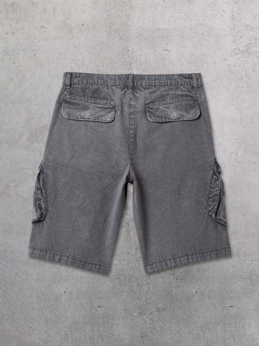 Washed Grey Cargo Shorts_5