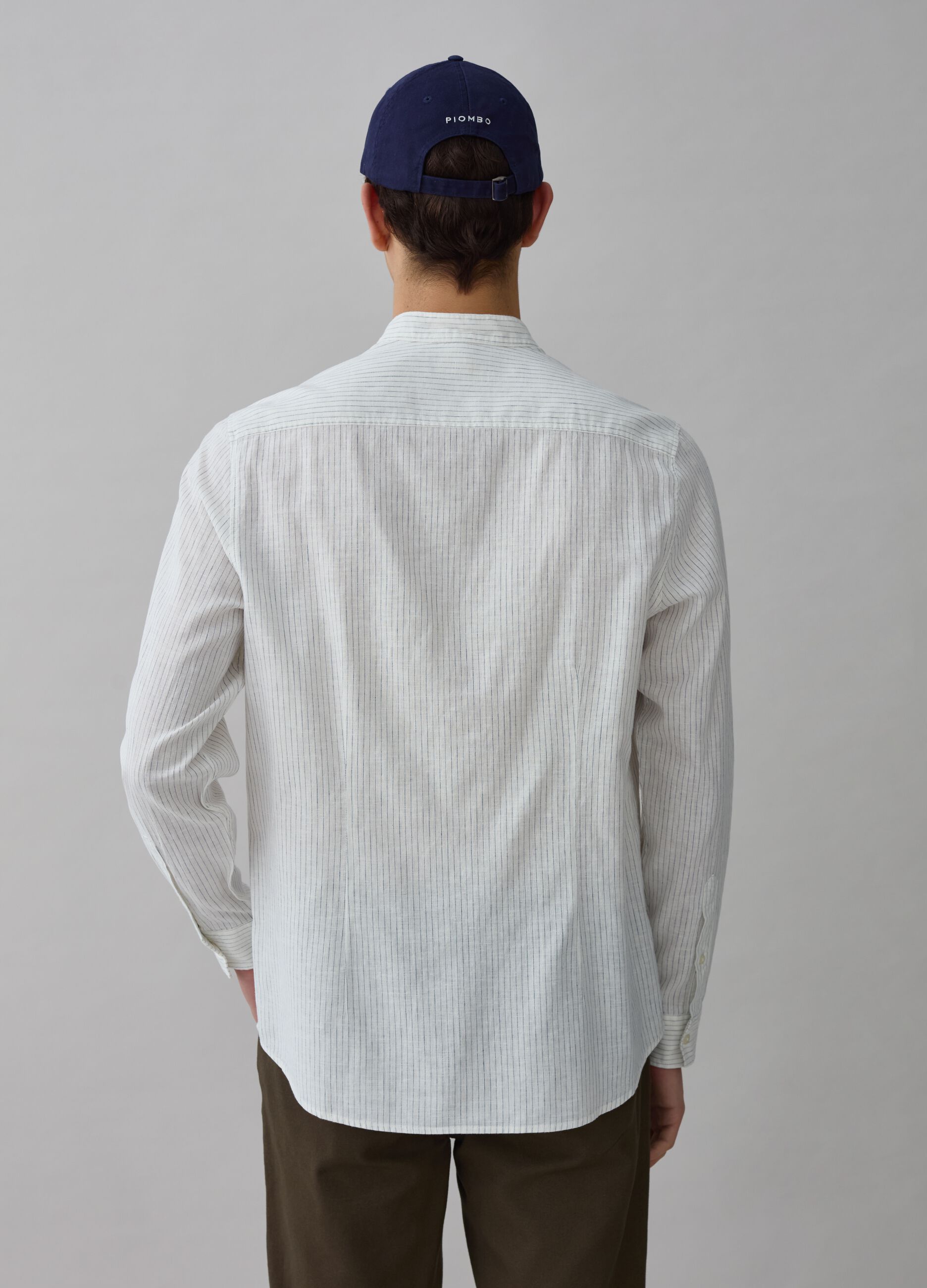 Camicia in lino e cotone a righe sottili