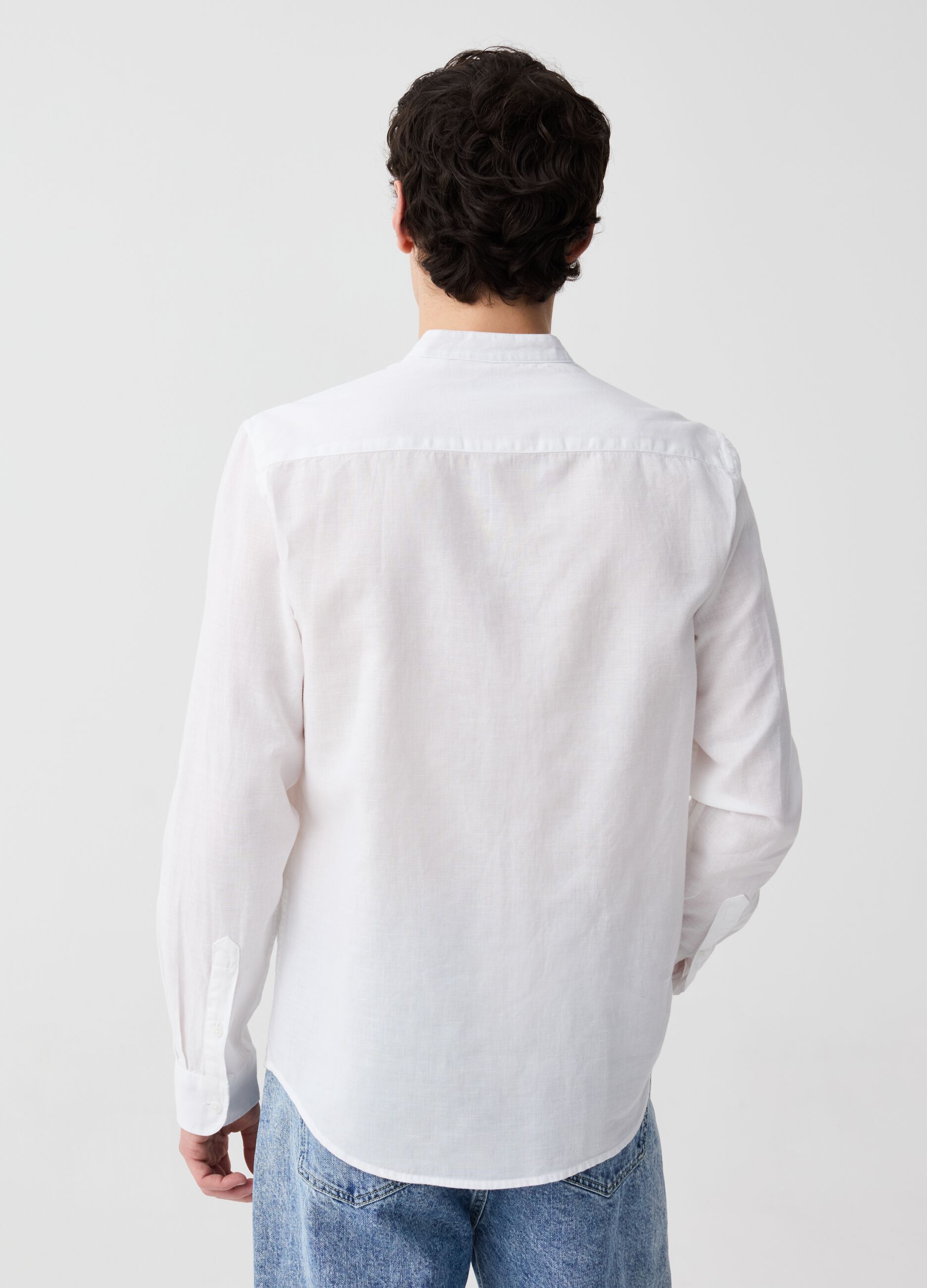 Camisa de algodón y lino cuello mao