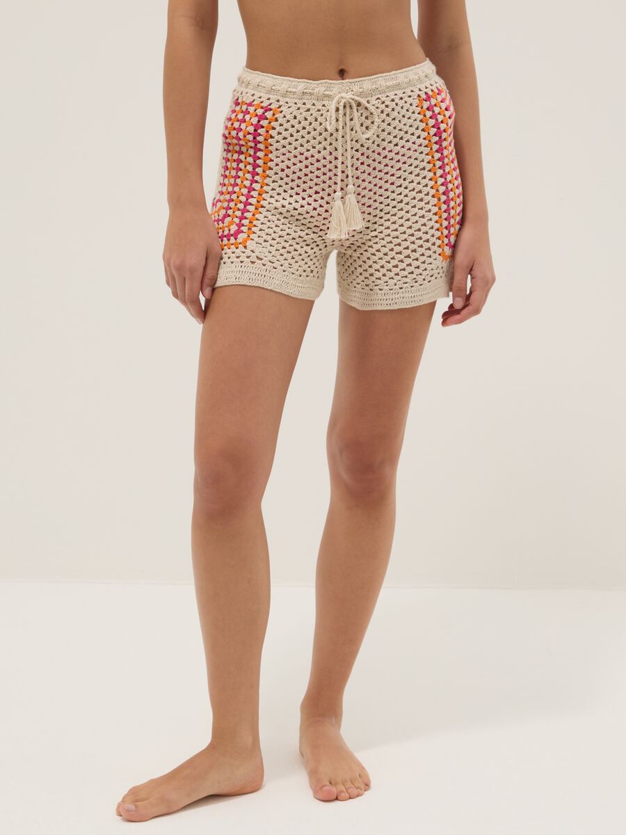 Beige pure cotton crochet shorts_1