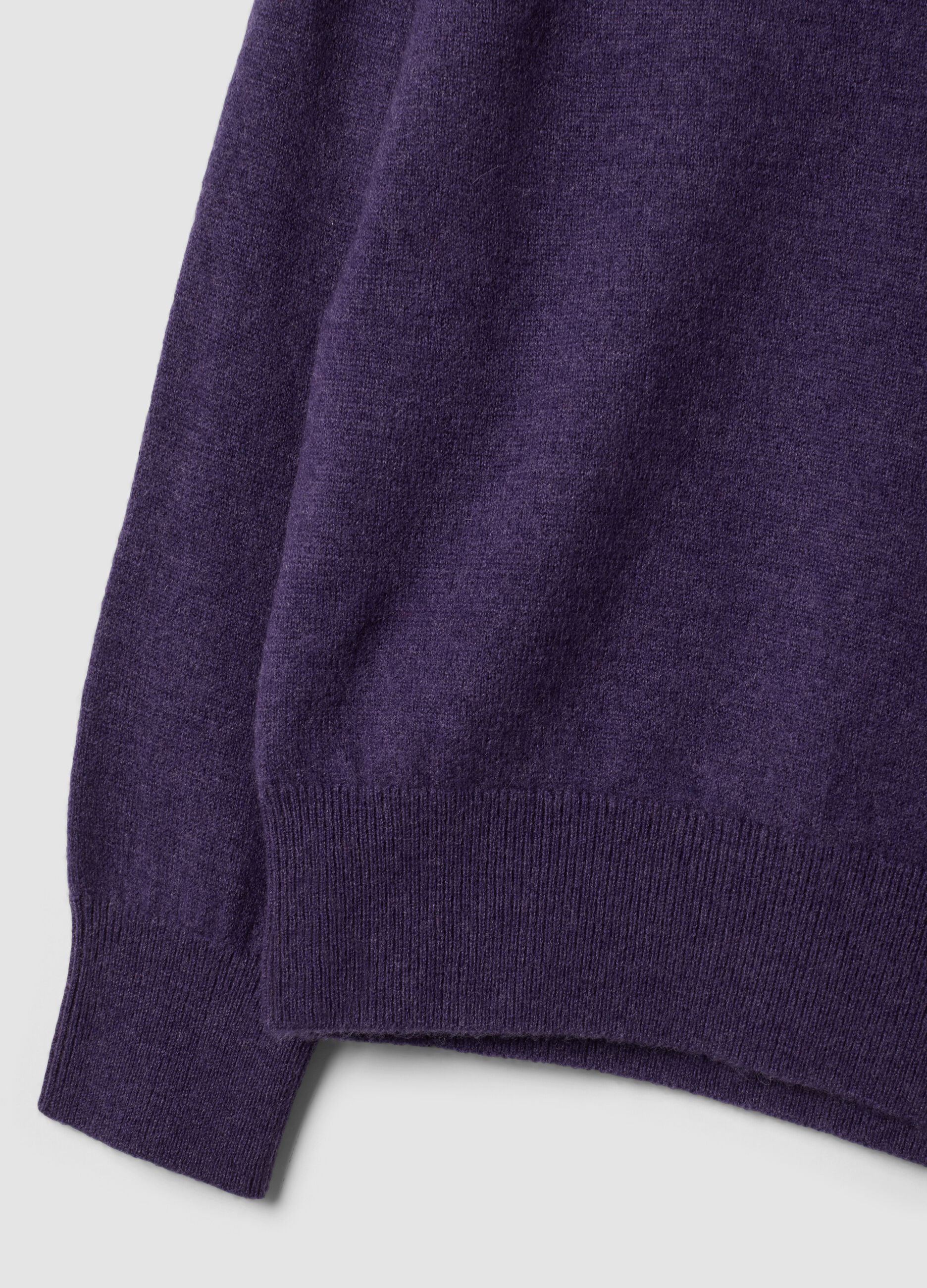 Violetter Pullover aus reiner Wolle mit langen &Auml;rmeln, Regular Fit