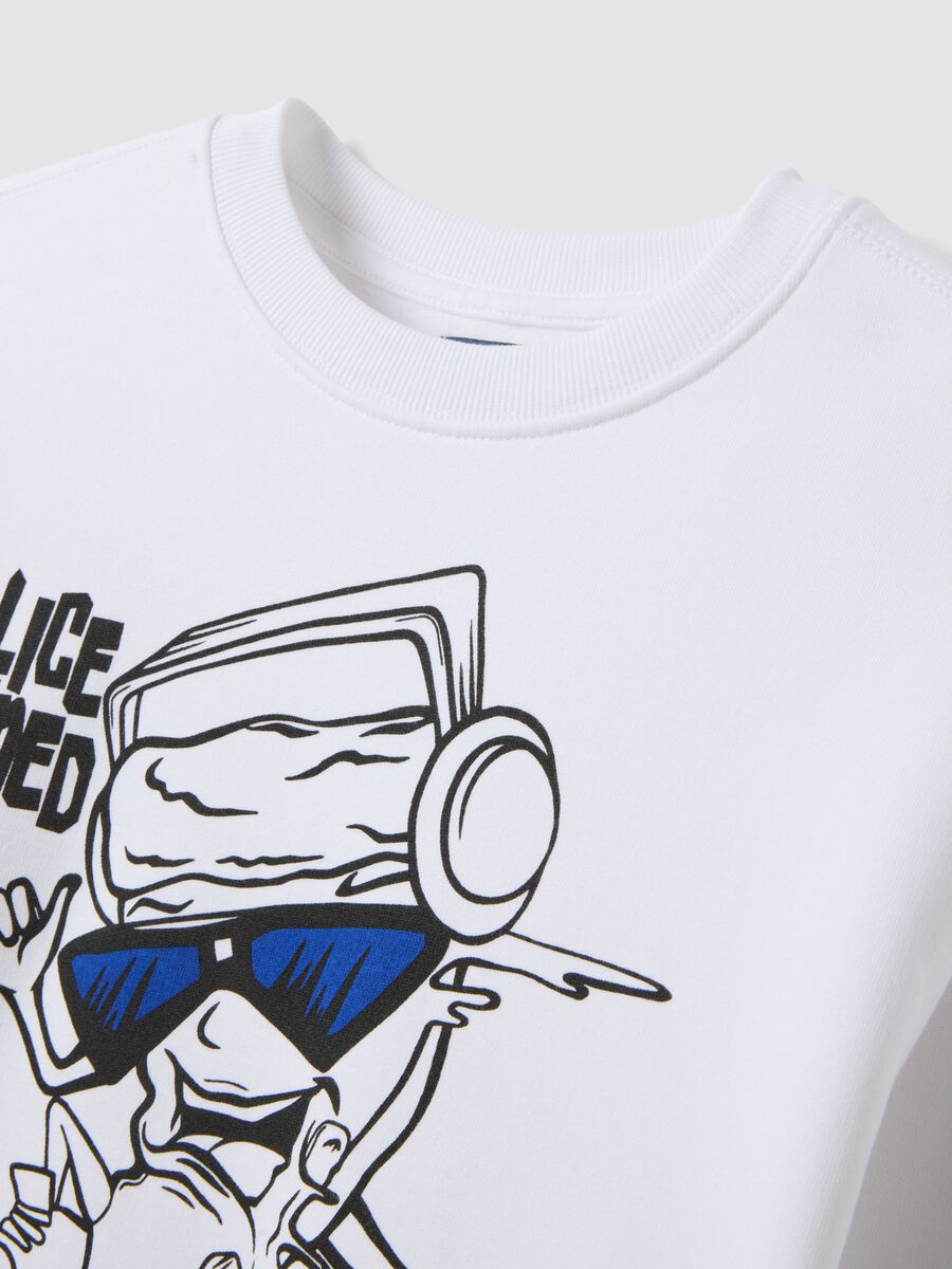 Wei&szlig;es Sweatshirt aus reiner Baumwolle mit Rundhalsausschnitt und Print_2