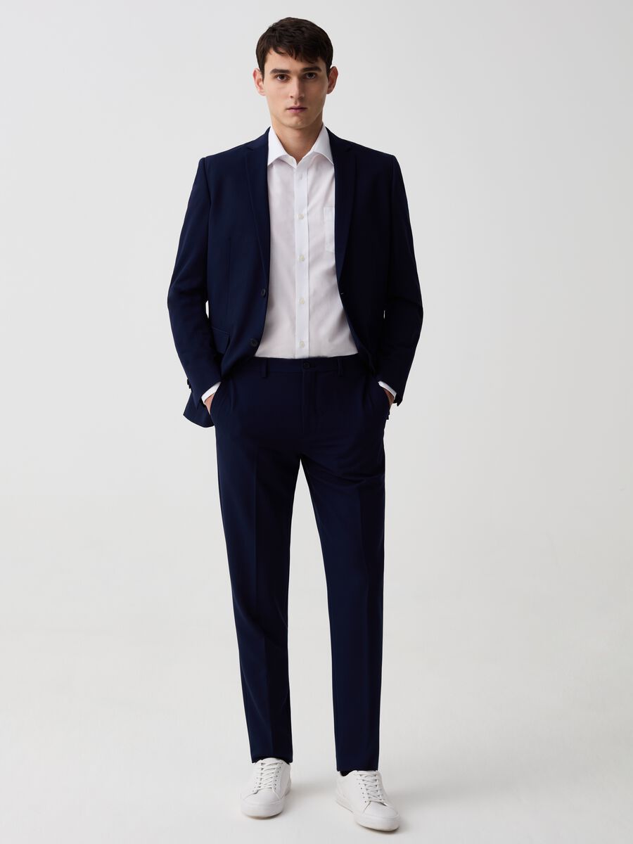 Solid colour slim-fit trousers_0