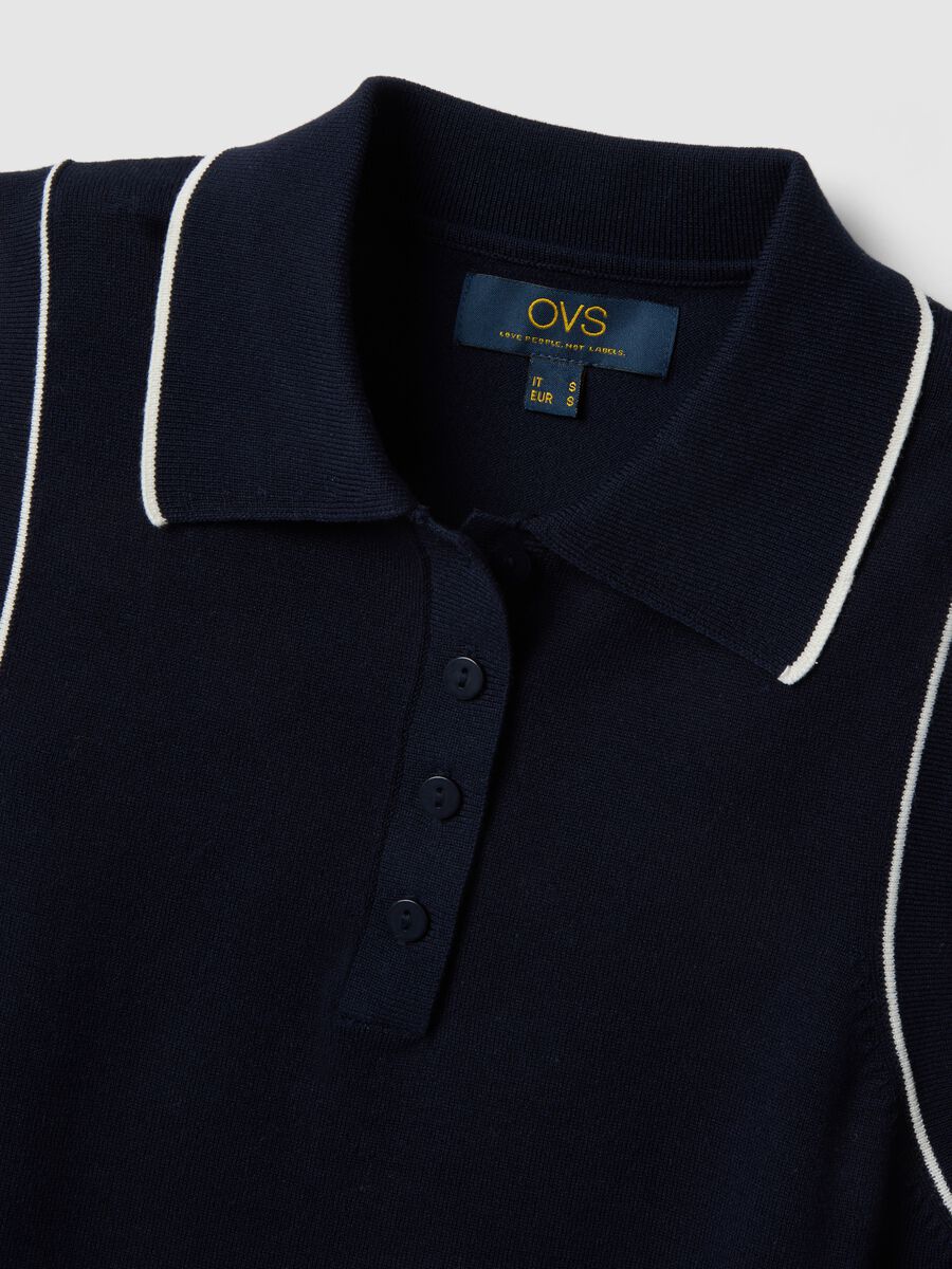 &Alpha;&mu;ά&nu;&iota;&kappa;&omicron; &mu;&pi;&lambda;&epsilon; &pi;ό&lambda;&omicron; &sigma;&epsilon; &sigma;&tau;&epsilon;&nu;ή &gamma;&rho;&alpha;&mu;&mu;ή &alpha;&pi;ό &mu;&epsilon;ί&gamma;&mu;&alpha; &beta;&iota;&sigma;&kappa;ό&zeta;&eta;&sigmaf; &mu;&epsilon; &kappa;&omicron;&upsilon;&mu;&pi;&iota;ά_1