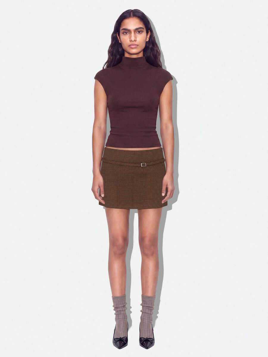 Brown fitted modal and stretch cotton T-shirt with high neck_1