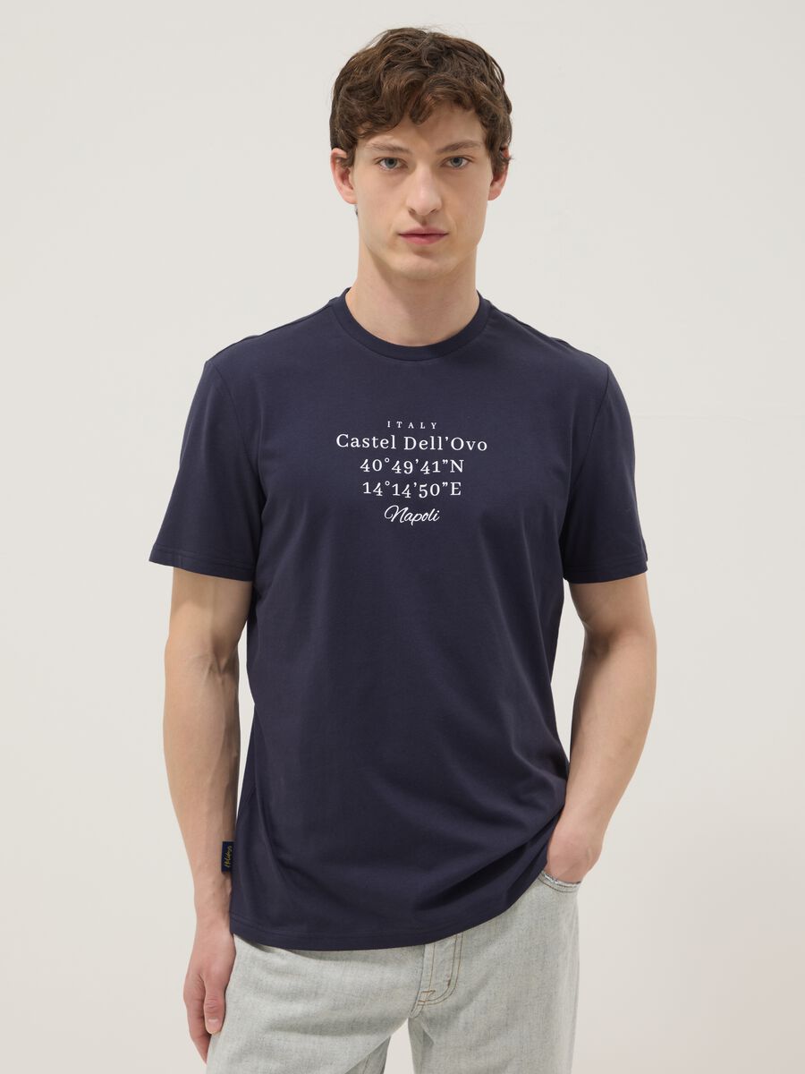 Blaues T-Shirt aus reiner Baumwolle mit kurzen &Auml;rmeln, Regular Fit_0
