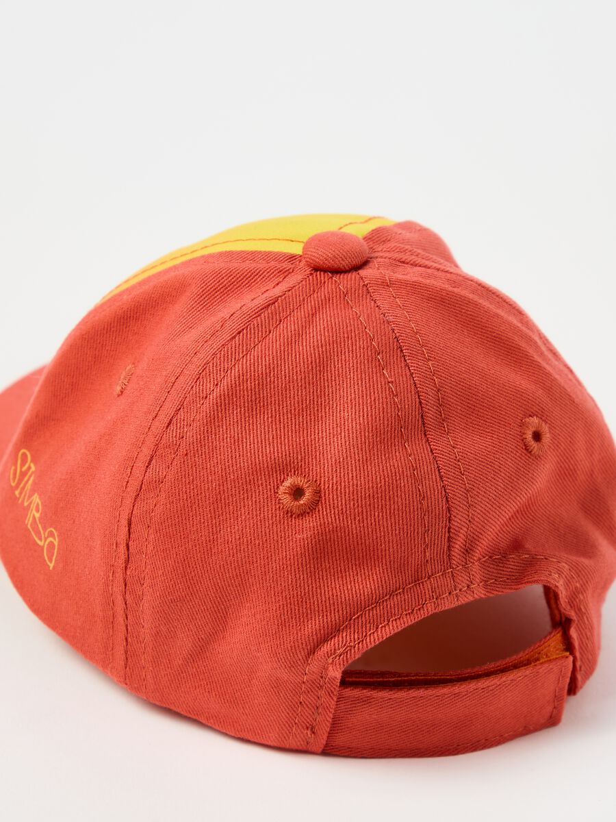Organic cotton hat with The Lion King print_1