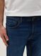 Jeans azul slim fit de algod&atilde;o el&aacute;stico com cinco bolsos_3