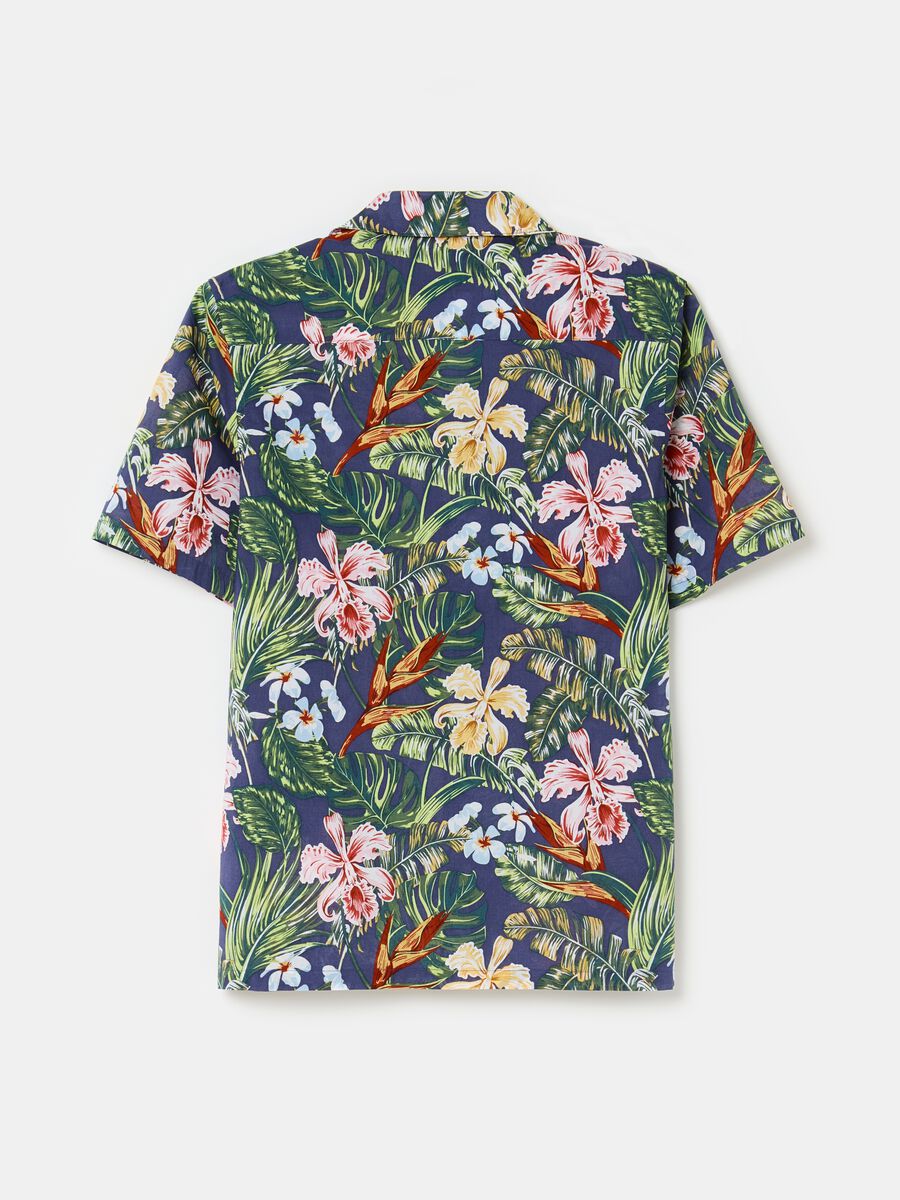 Camisa de manga corta estampado hawaiano_4