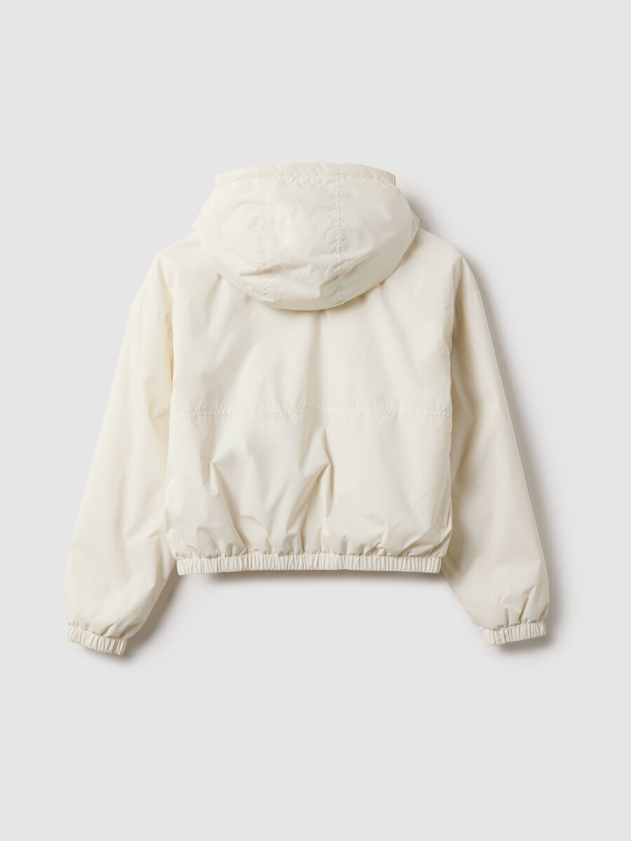 White padded regular fit jacket with hood for girls_4