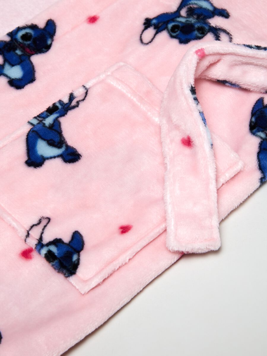 Dressing gown with hood and Stitch print_2