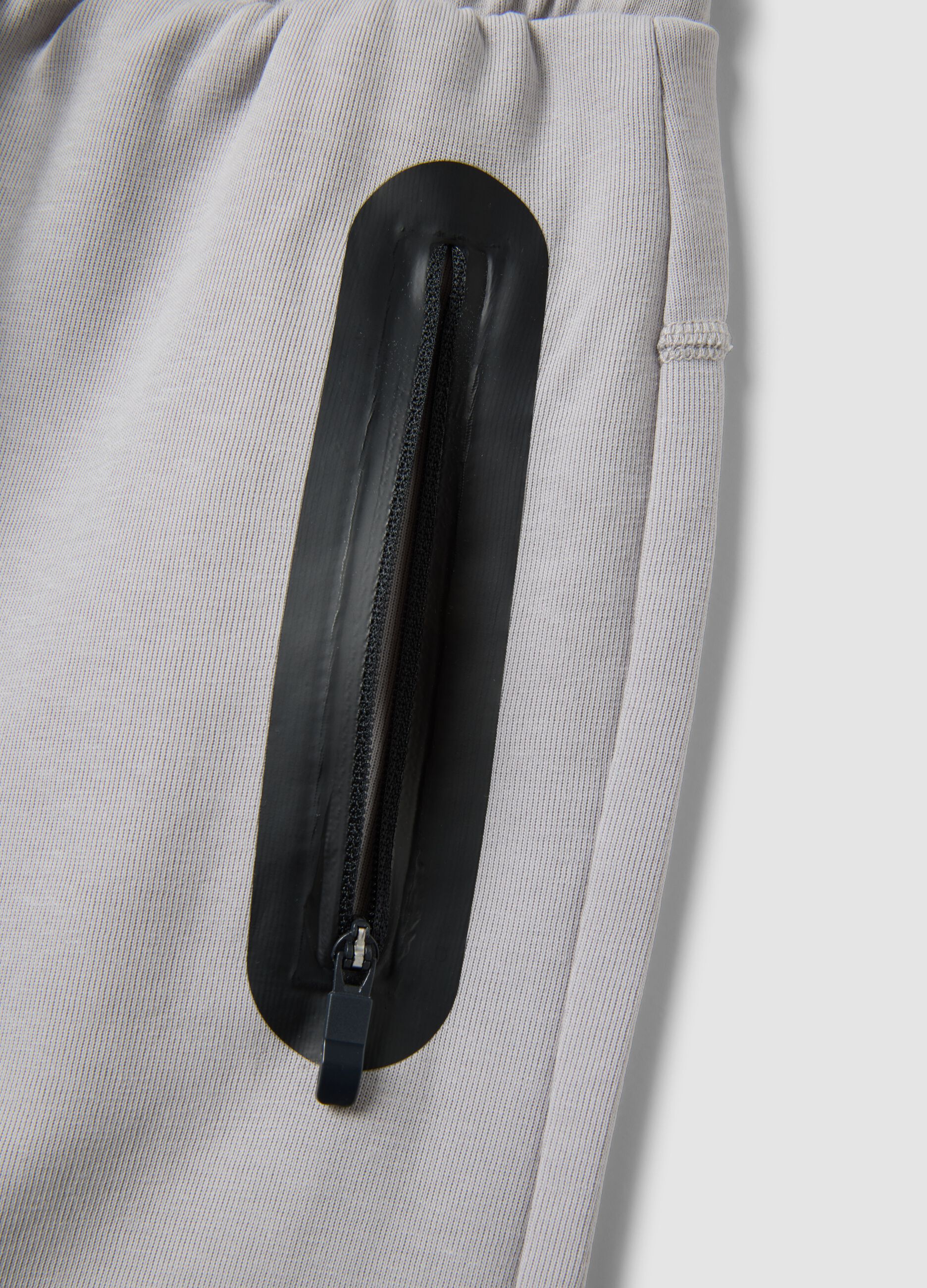 Graue Bermuda-Shorts aus Baumwollmischung mit elastischem Bund