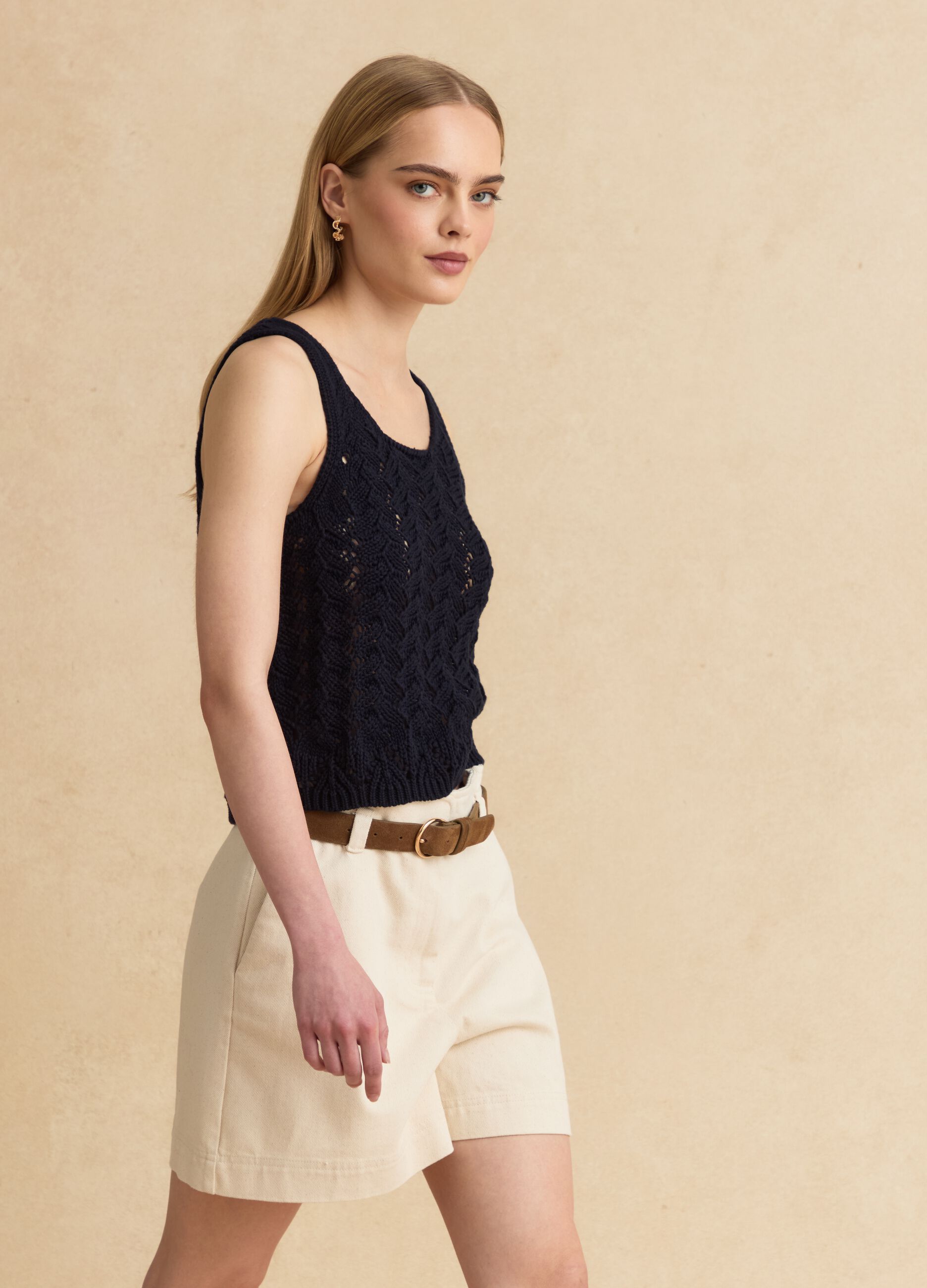 Blaues Tanktop aus reinem Baumwoll-Crochet