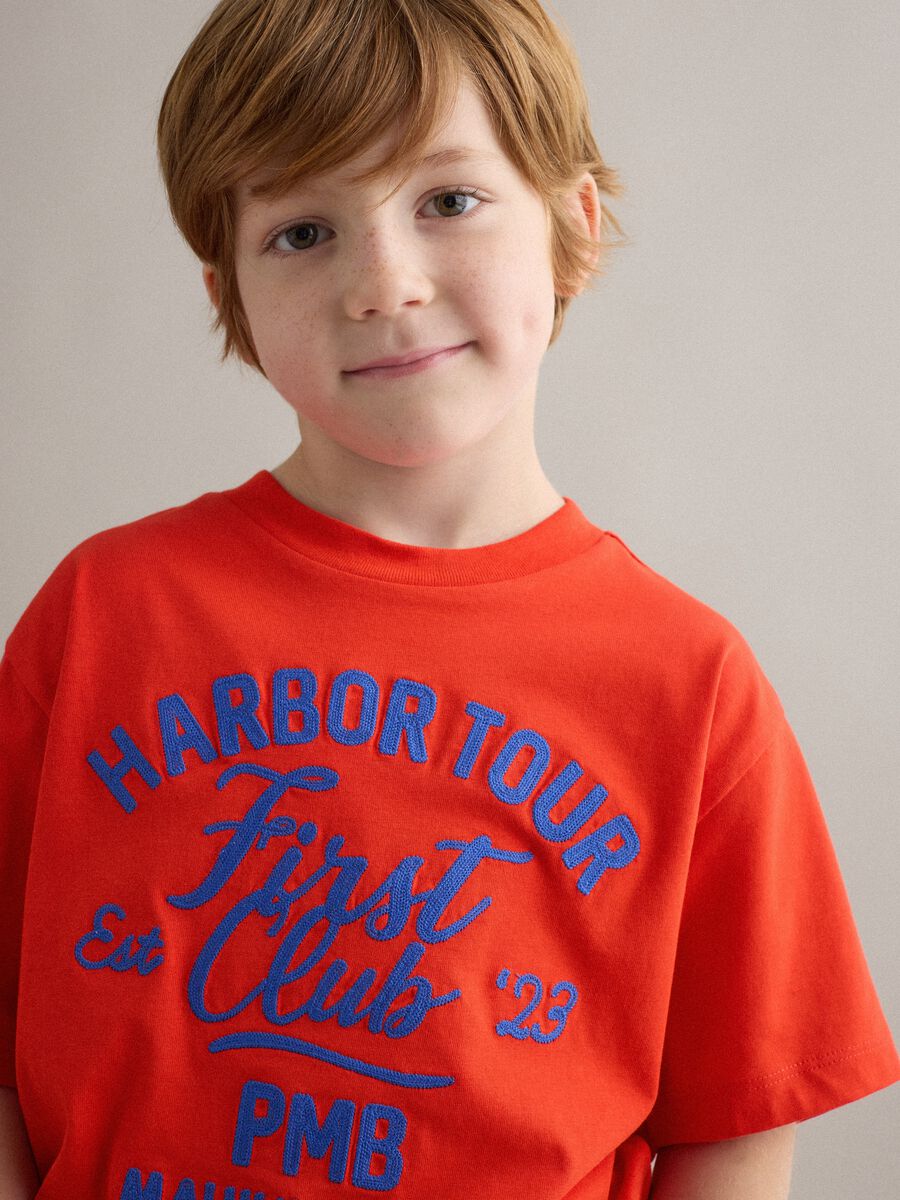 Red pure cotton oversized T-shirt for boys_1