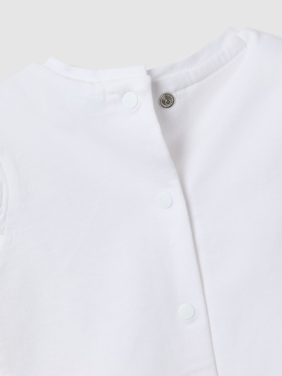 Baby girl's pure white and blue cotton set with ruffles_2