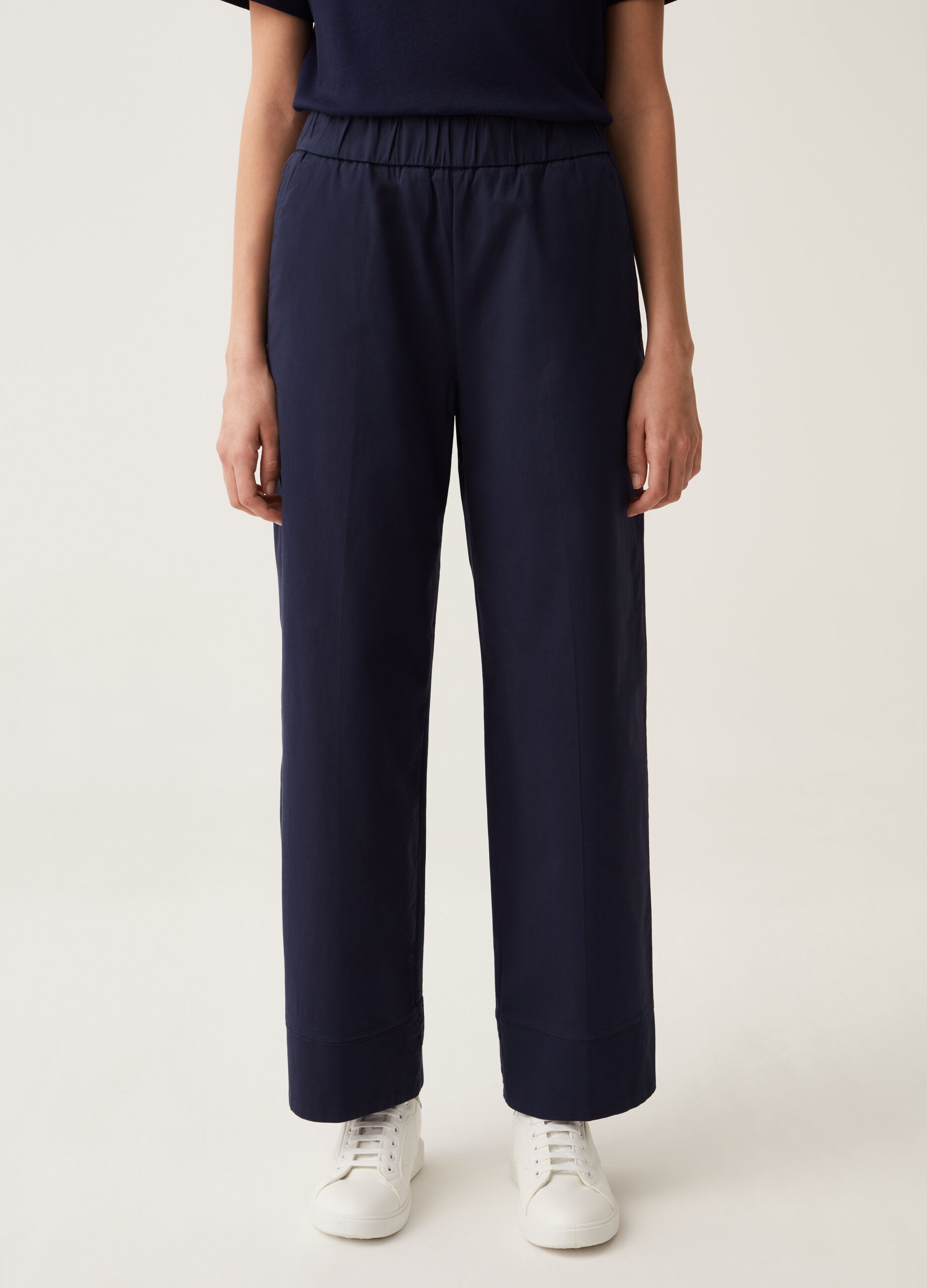 Wide-leg trousers in stretch cotton