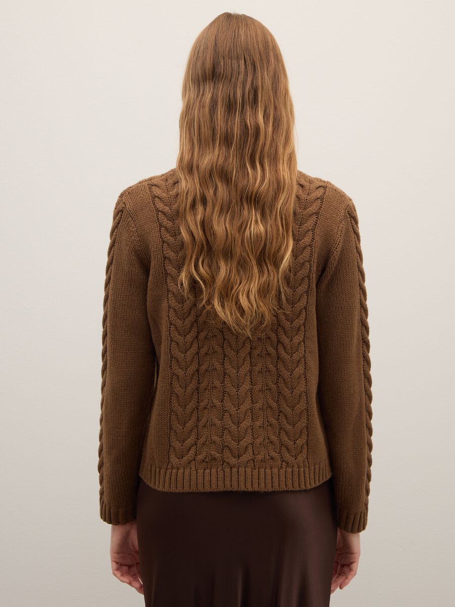Brown regular fit cable knit jumper_3