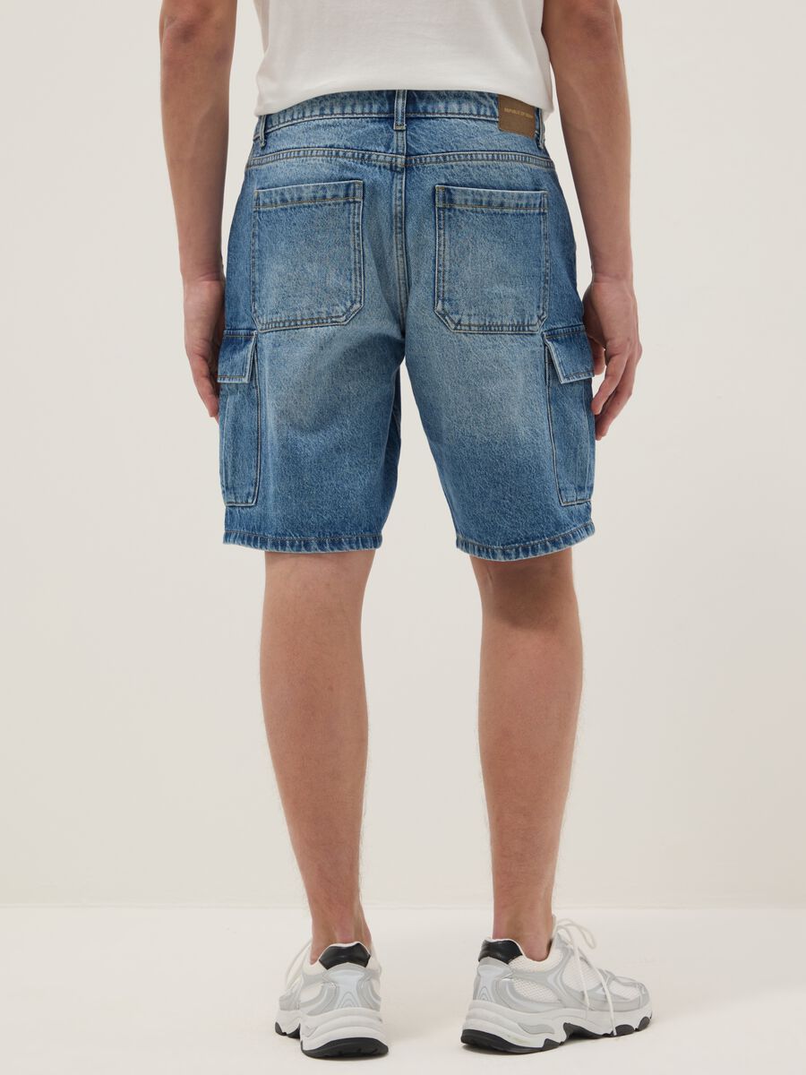 Regular-fit pure cotton blue denim Bermuda shorts_2