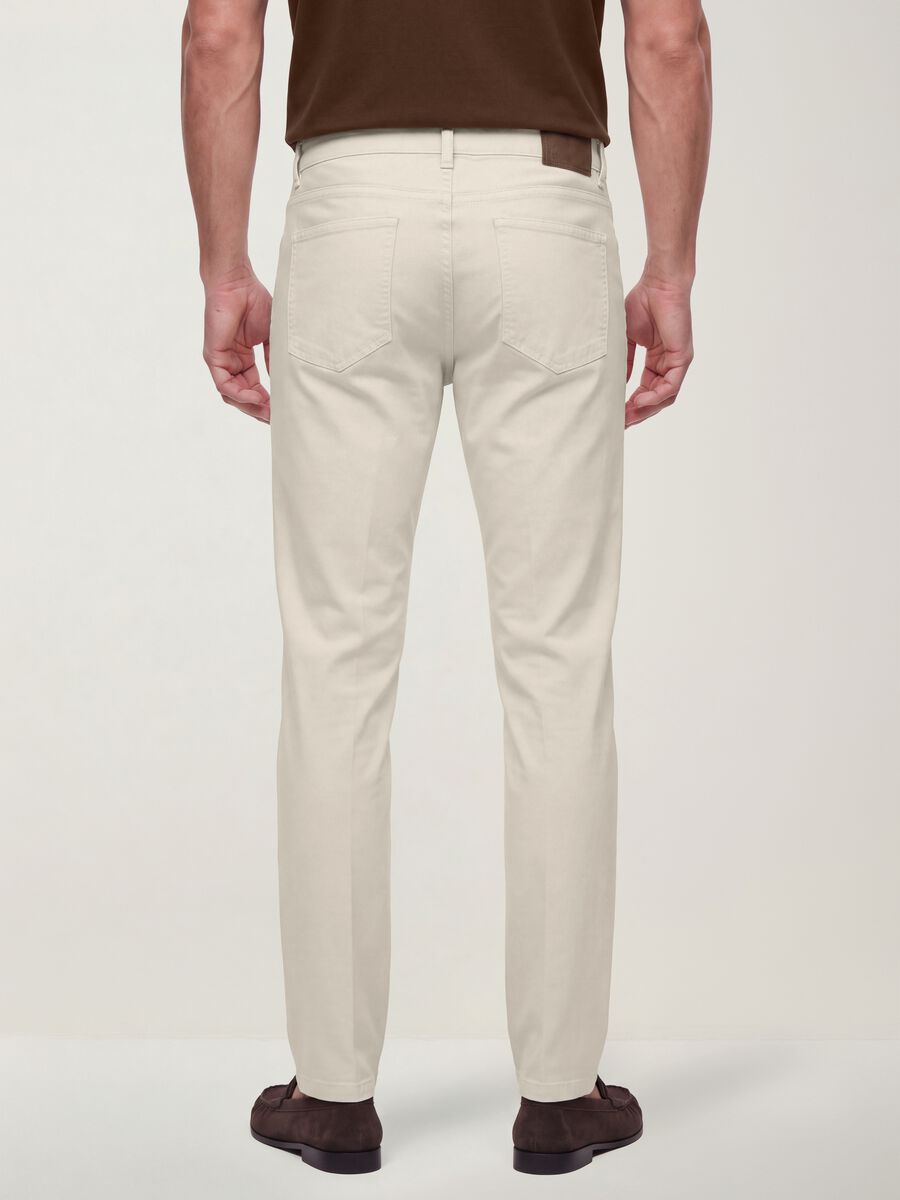 Beige slim-fit stretch cotton twill trousers_3