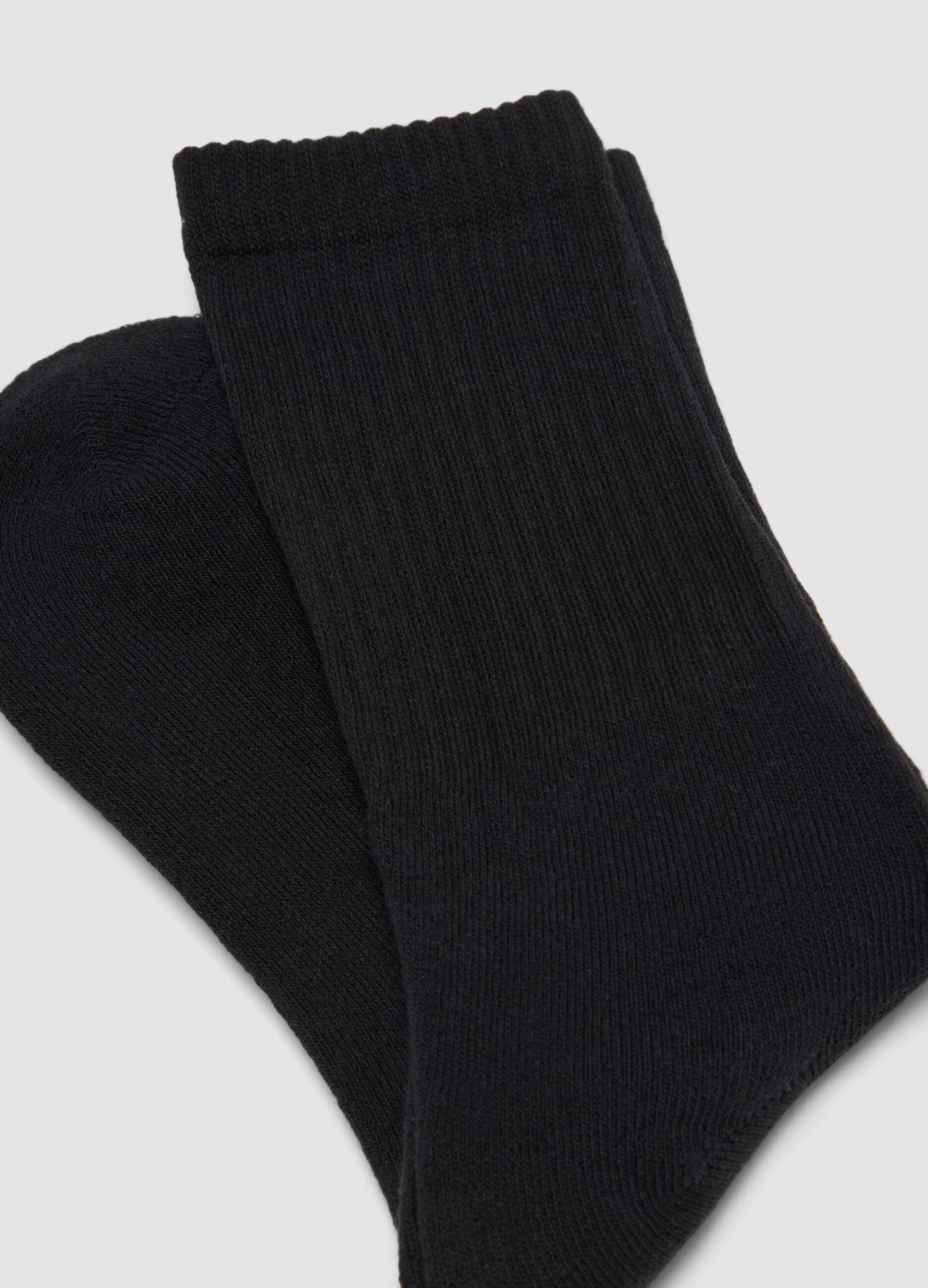 3-pack of black stretch cotton sports socks