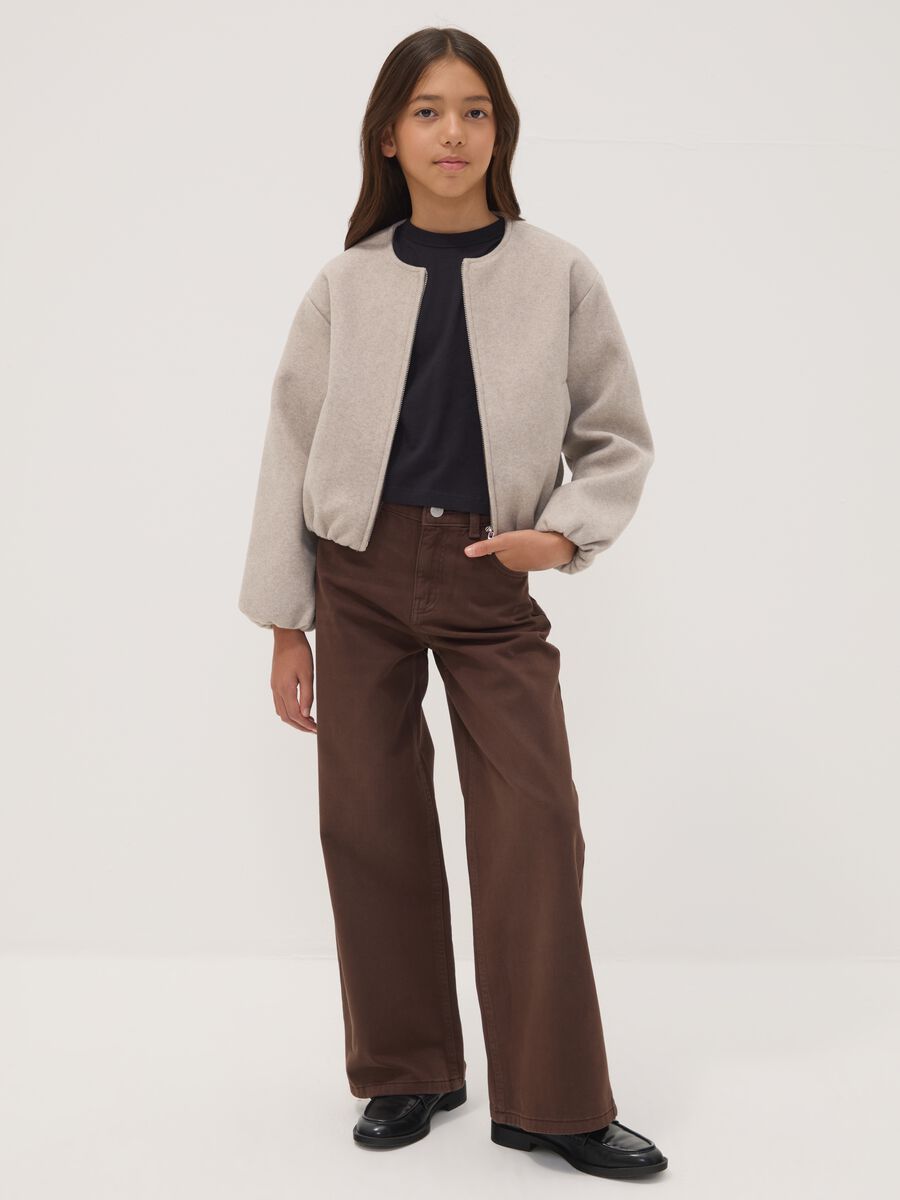 Braune Wide-Leg-Jeans aus Twill aus reiner Baumwolle_1