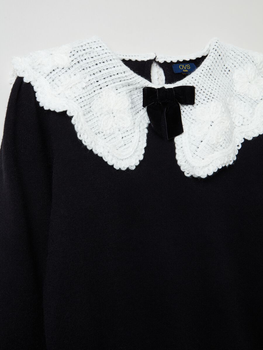 Pullover with Peter Pan collar and bow_2