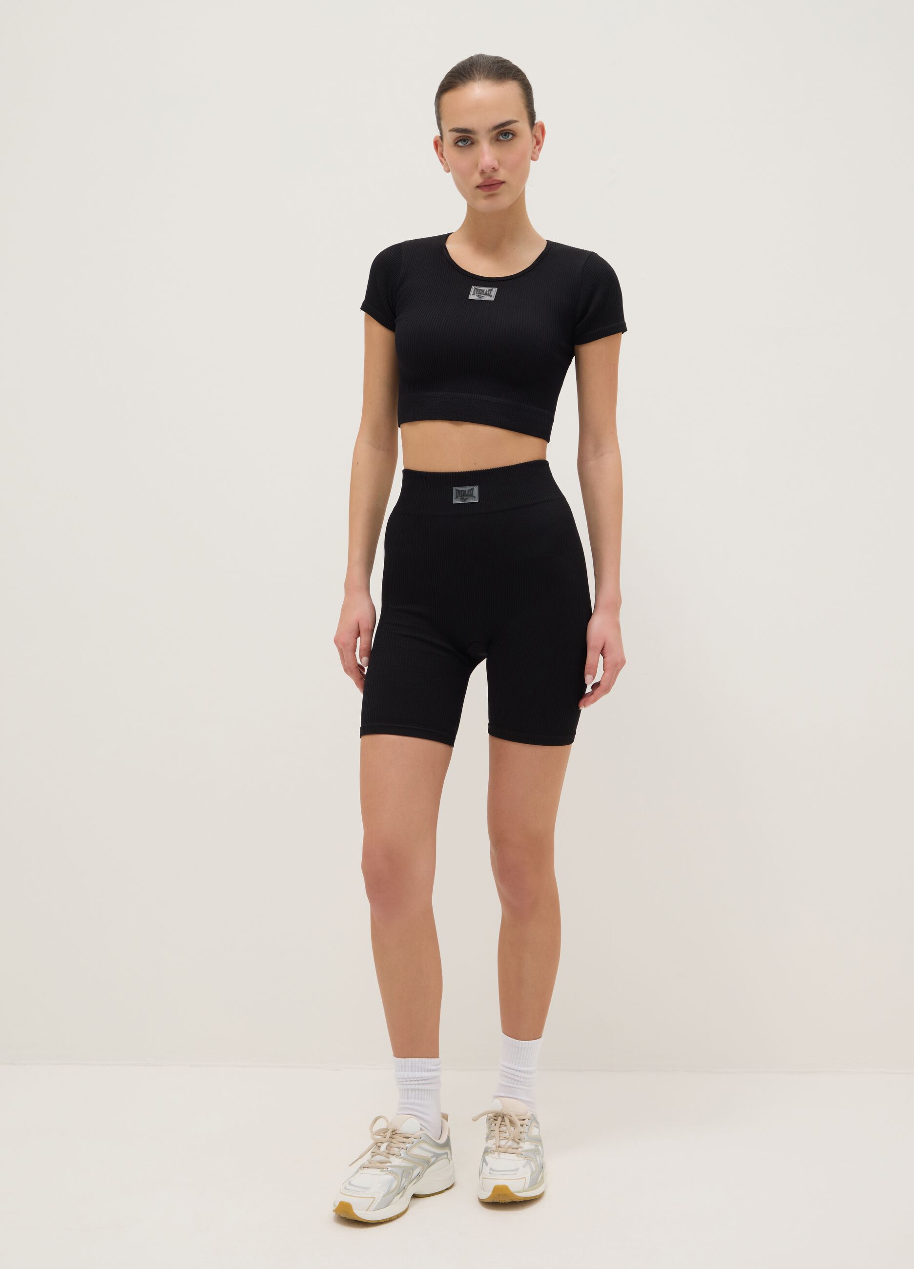 Regular fit black sports shorts