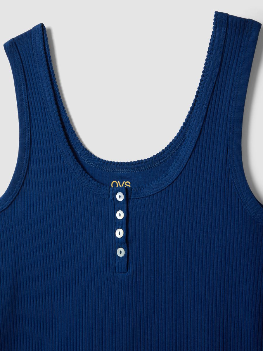 Blue pure cotton regular fit T-shirt with Henley collar_5