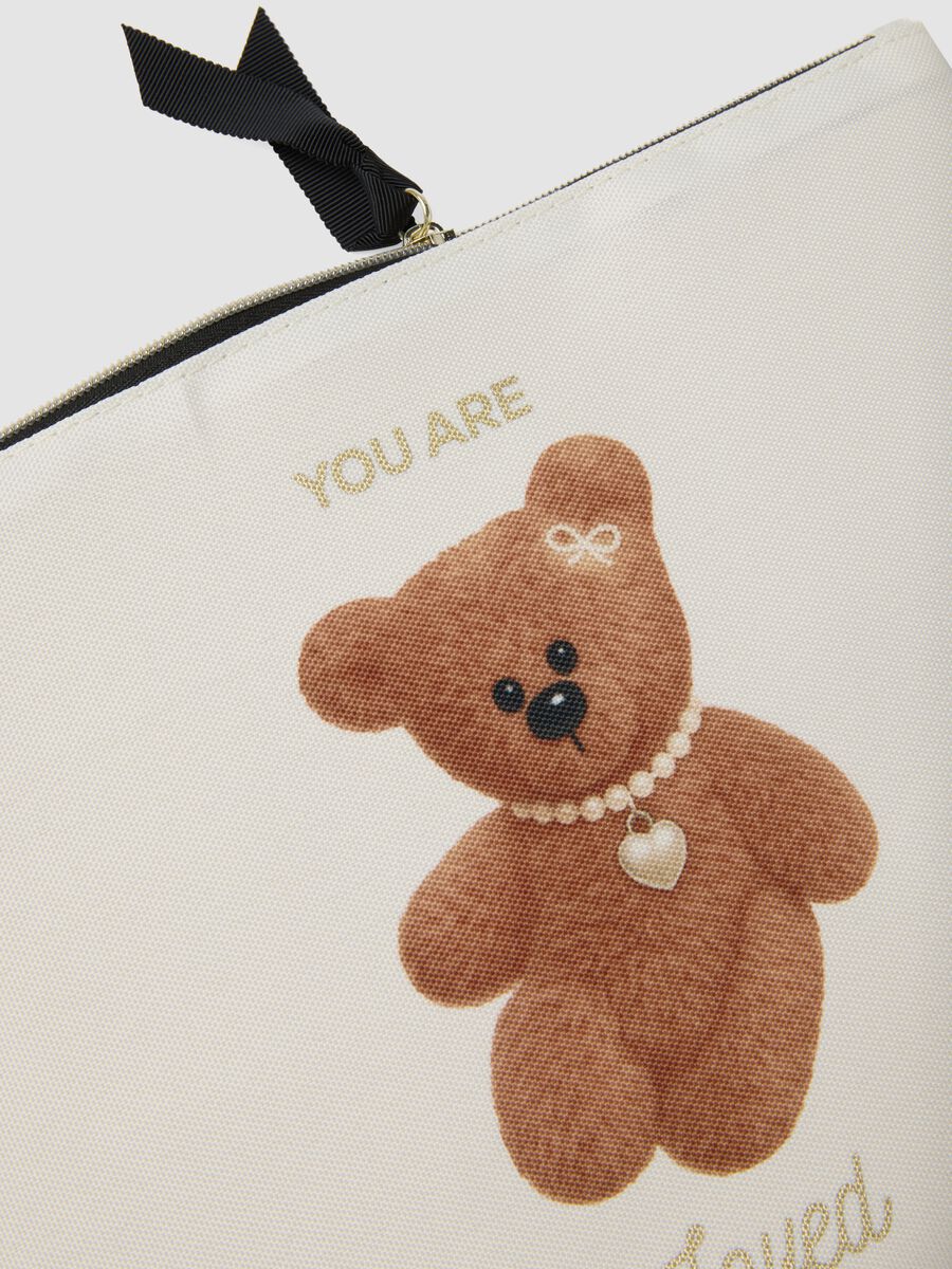 White teddy print pouch_2