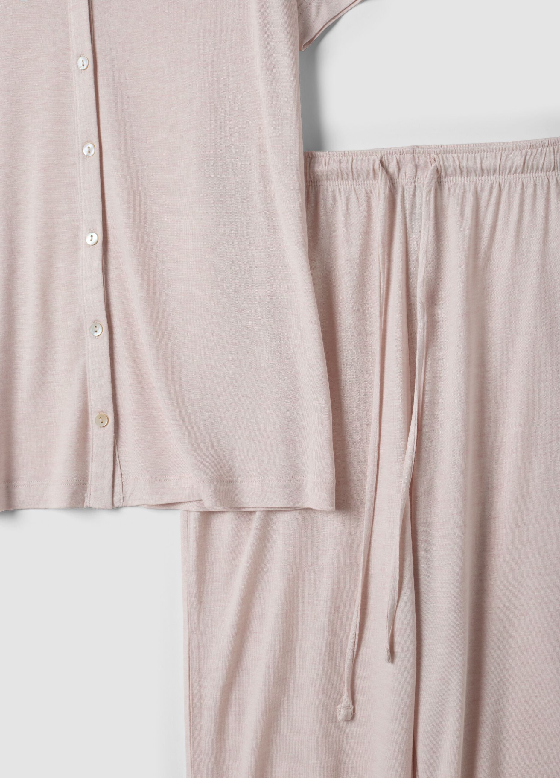 Pink pure viscose pyjama with lace V-neck, regular fit