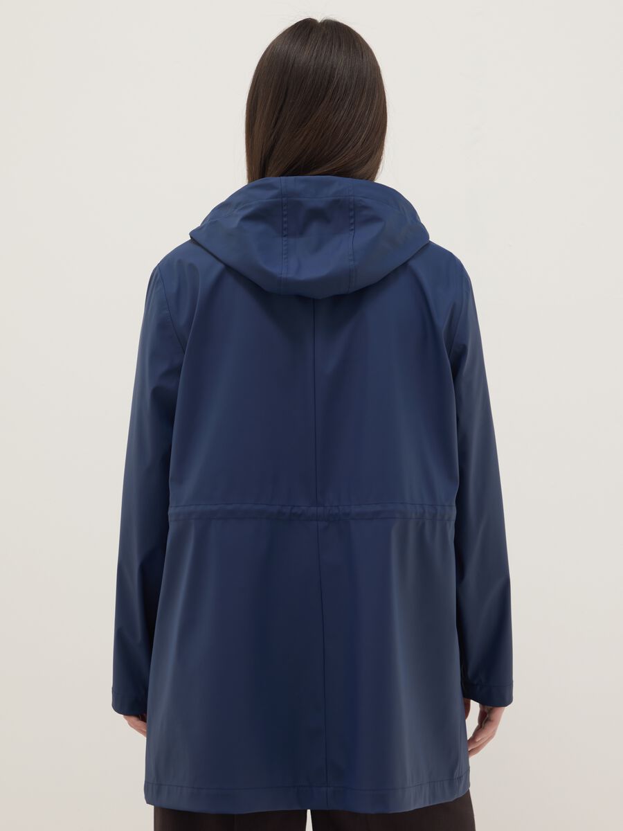 Regular fit blue rain jacket with hood_2
