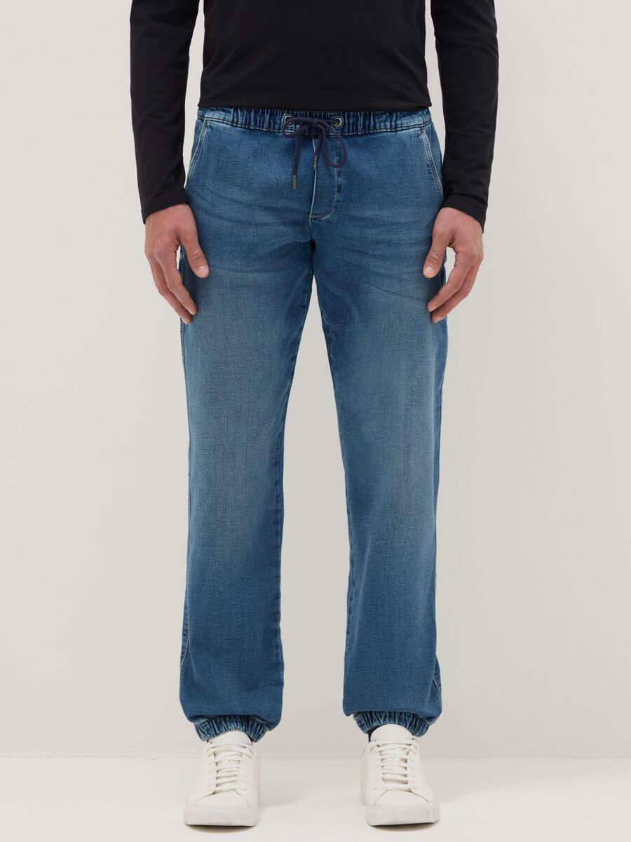 Blue denim regular fit jeans with elastic_1