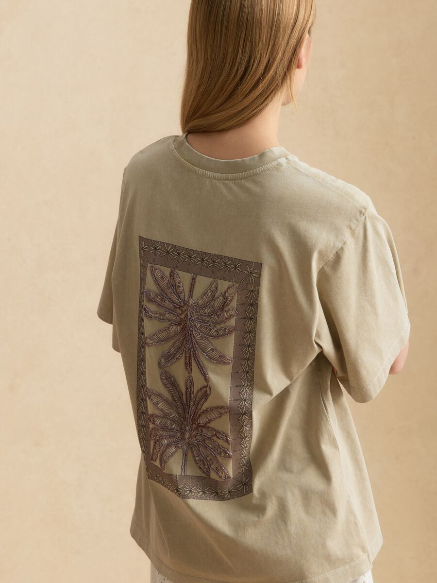 Beiges Kurzarm-T-Shirt aus reiner Baumwolle_2