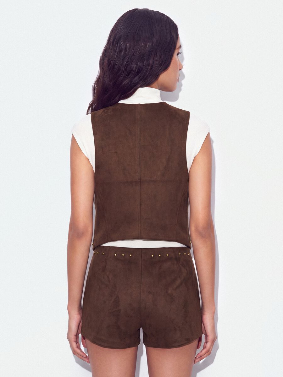 Brown stretch studded waistcoat, regular fit_3