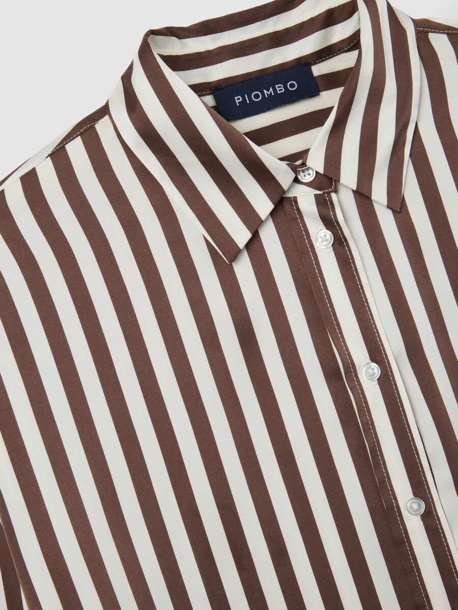 White and brown striped regular fit shirt_5