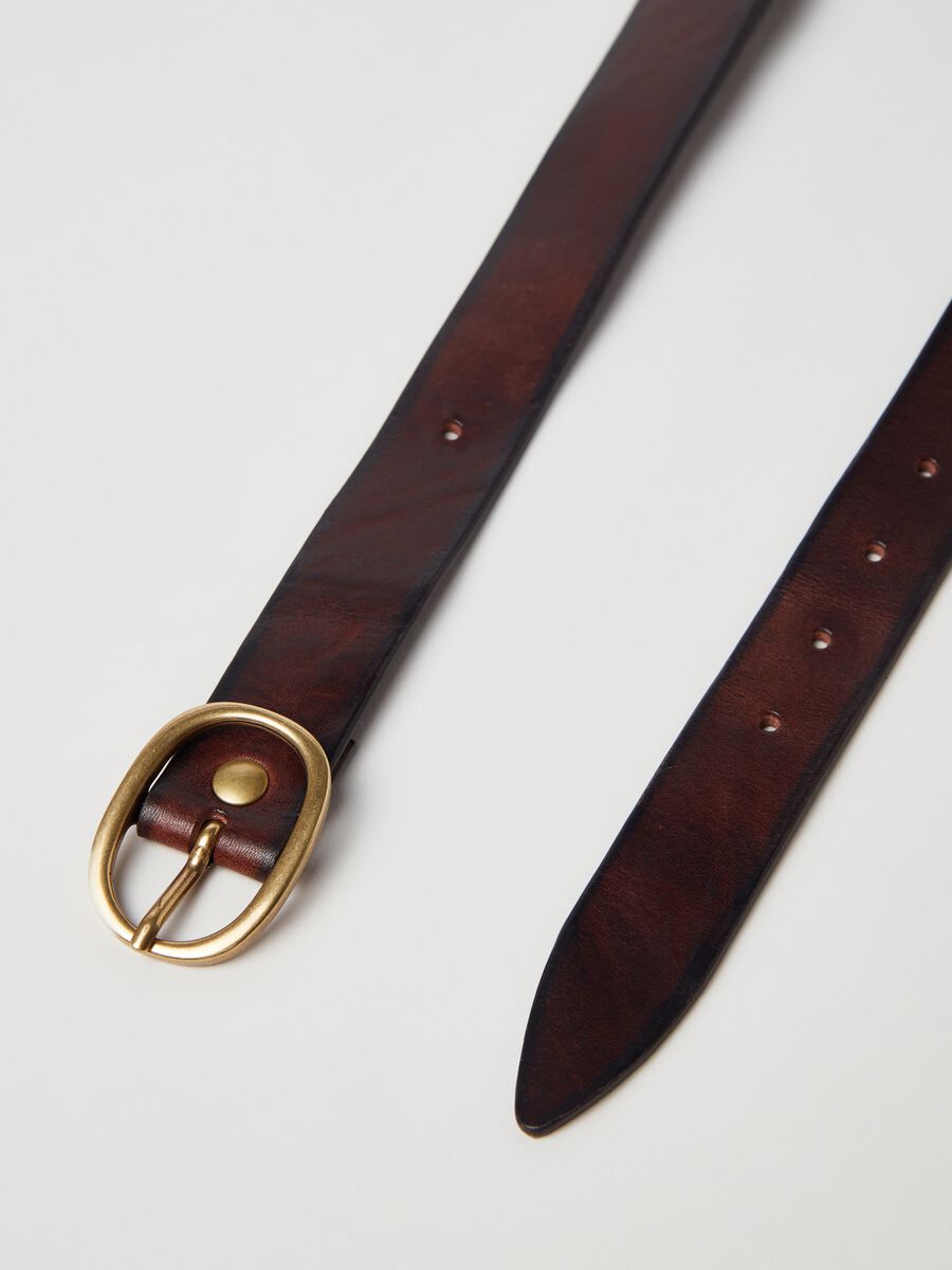 Vintage-effect leather belt with rounded buckle_1