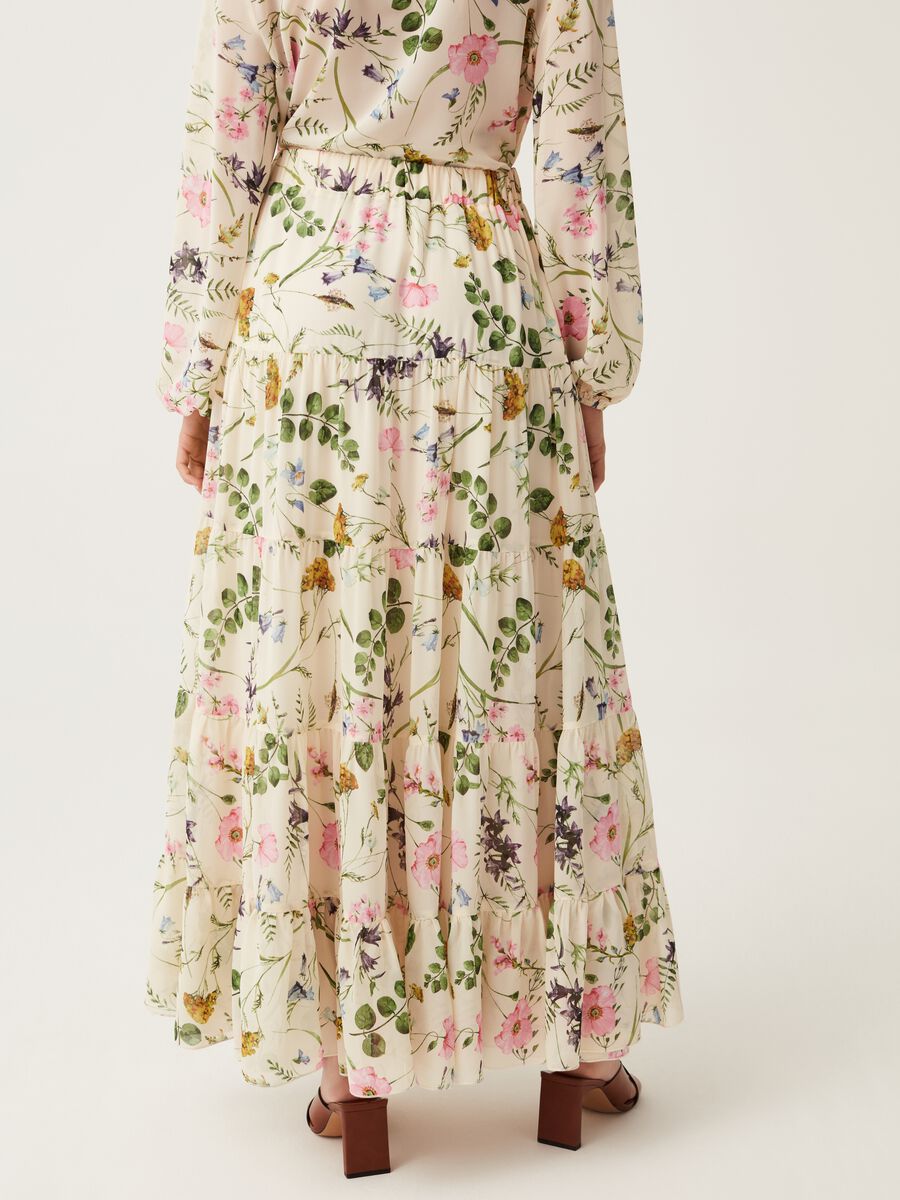 Long tiered skirt with floral print_2